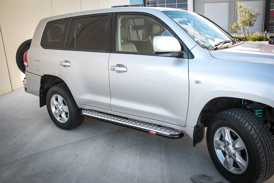 Land Cruiser 200 series 2007-2021 309SBK Side Step Package (Sand Black) - SKU MCC-01008-309SBS - Image 3