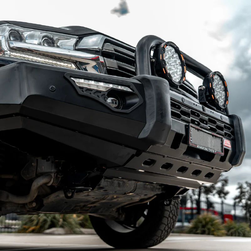 Land Cruiser 200 series Facelift 2015-2020 808-01 Phoenix Bull Bar Single Black Loop Package - SKU MCC-01019-801SBL - Image 5
