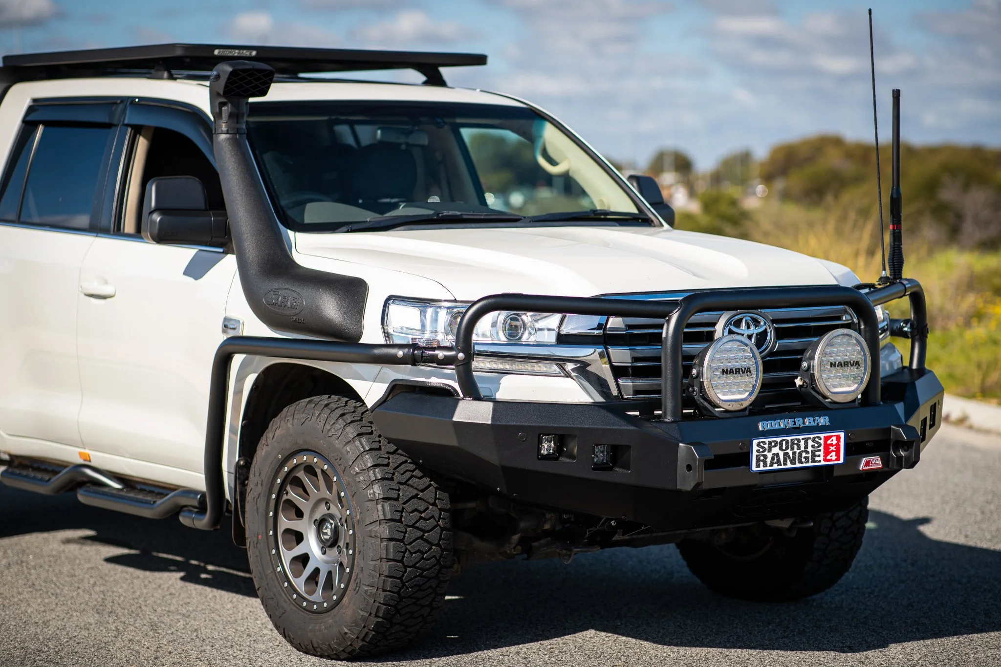 Land Cruiser 200 series Facelift 2015-2020 078-02SQ Rocker Bull Bar Triple Loops Package - SKU MCC-01019-7802SQ - Image 2