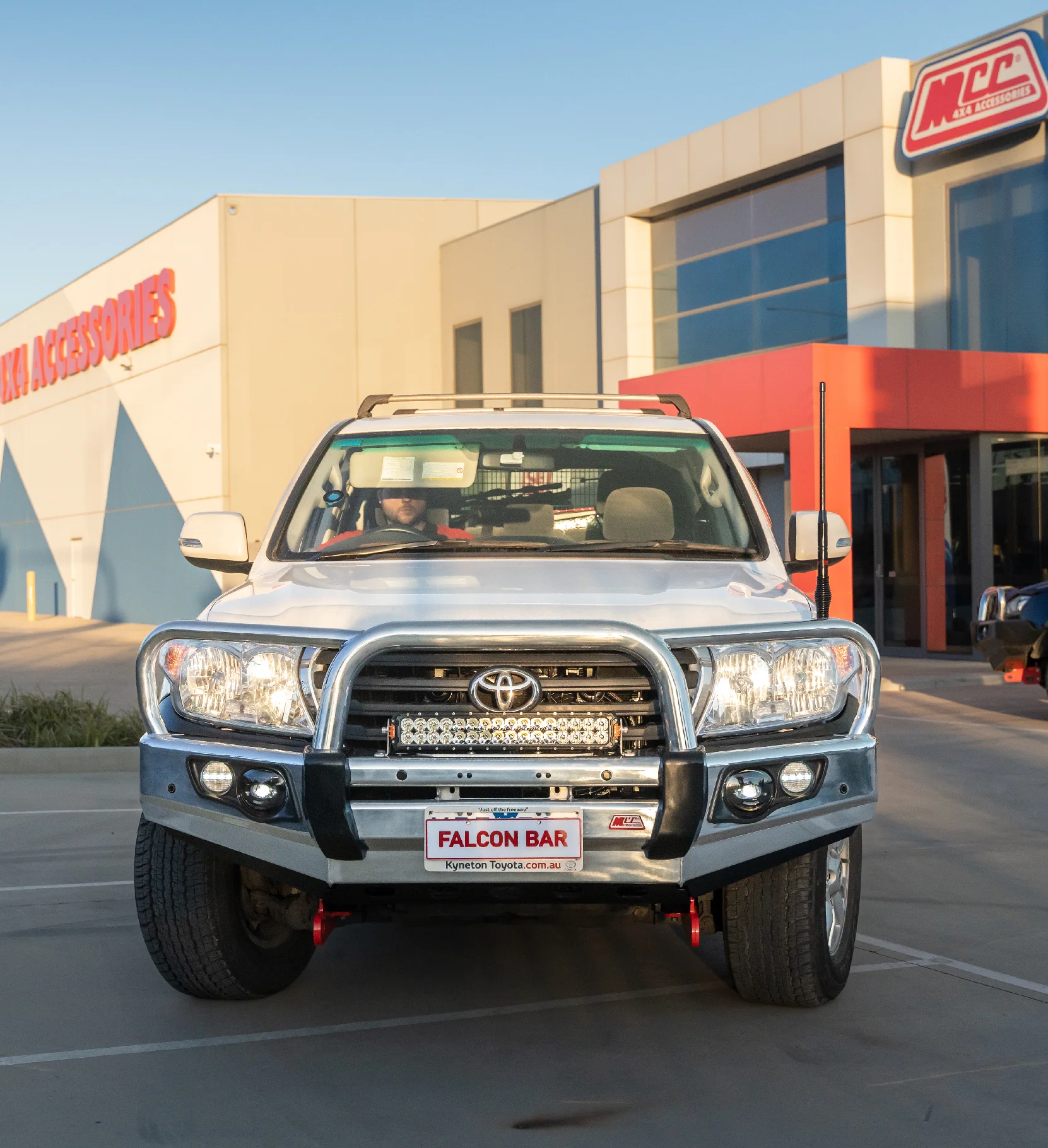 Land Cruiser 200 series prefacelift 2007-2015 707-01A Alloy Falcon Bull Bar Triple Loops Package (LED Foglight) - SKU MCC-01008-701AW - Image 3