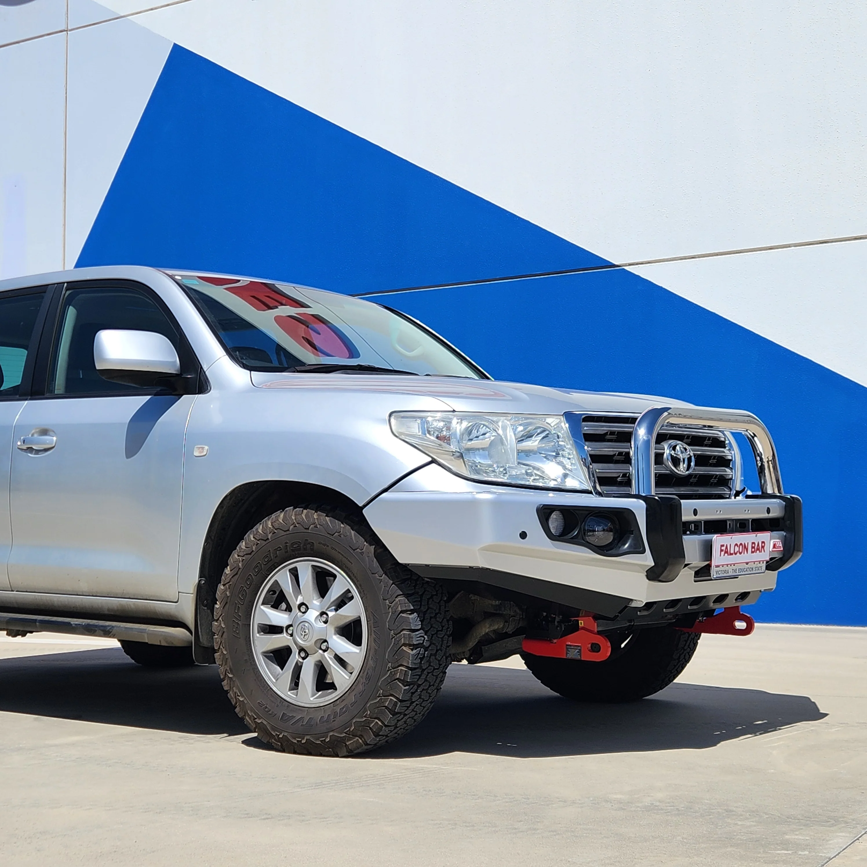 Land Cruiser 200 series prefacelift 2007-2015 707-01 Falcon Bull Bar Single Stainless Loop Package (No Foglight) - SKU MCC-01008-701SSL - Image 3