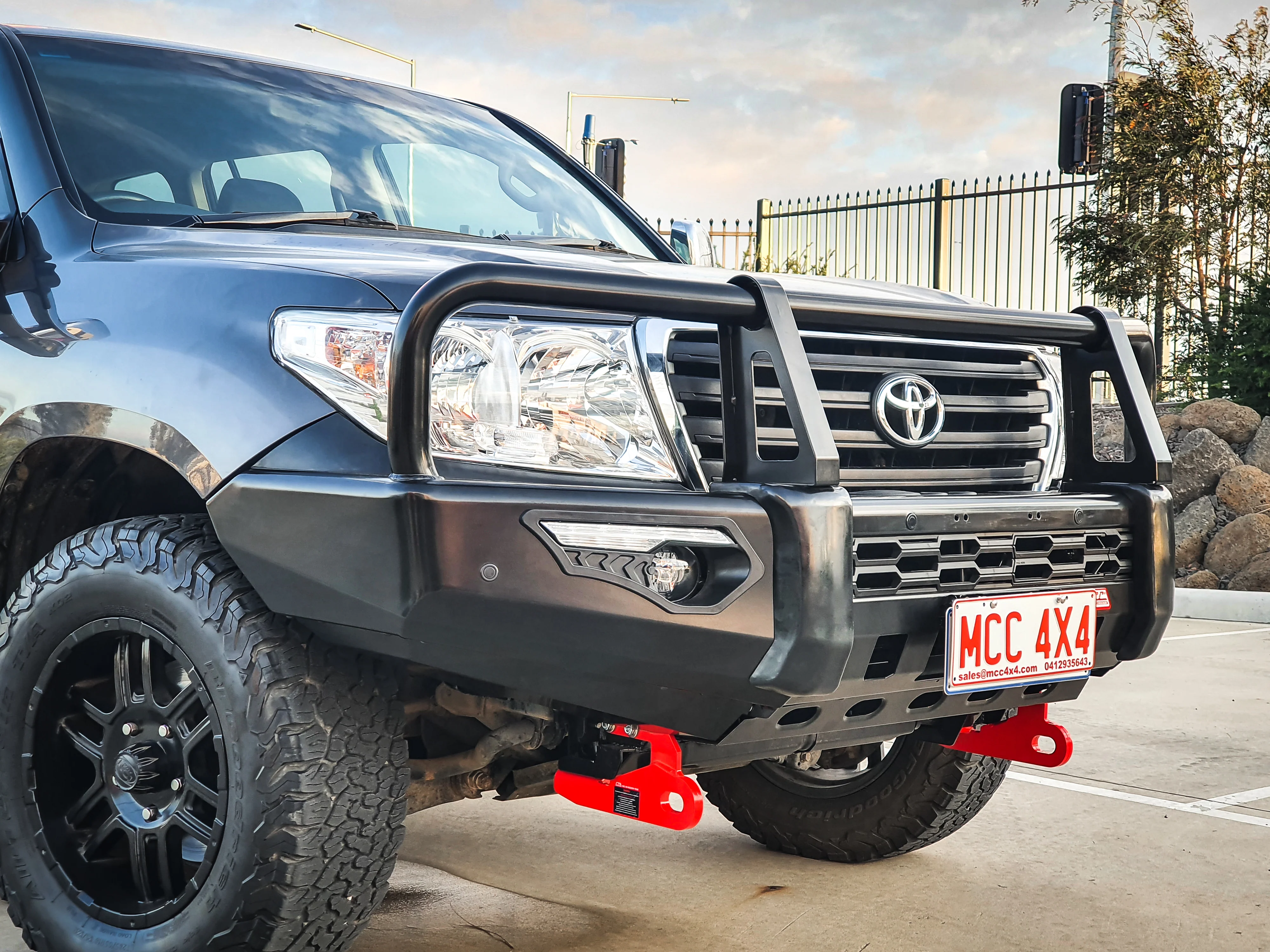 Land Cruiser 200 series prefacelift 2007-2015 808-02 Phoenix Bar A-Frame Package - SKU MCC-01008-802 - Image 4