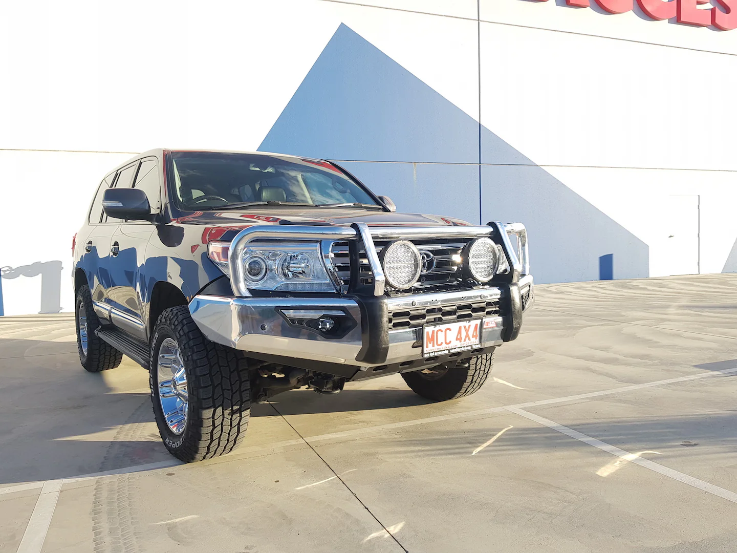 Land Cruiser 200 series prefacelift 2007-2015 808-02A Alloy Phoenix Bull Bar A-Frame Package - SKU MCC-01008-802AW - Image 2