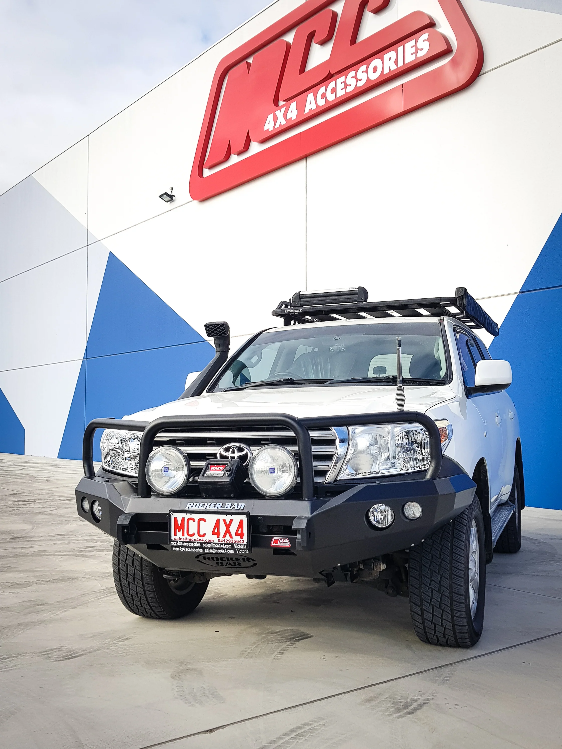 Land Cruiser 200 series prefacelift 2007-2015 078-02SQ Rocker Bull Bar Triple Loops Package - SKU MCC-01008-7802SQ - Image 5