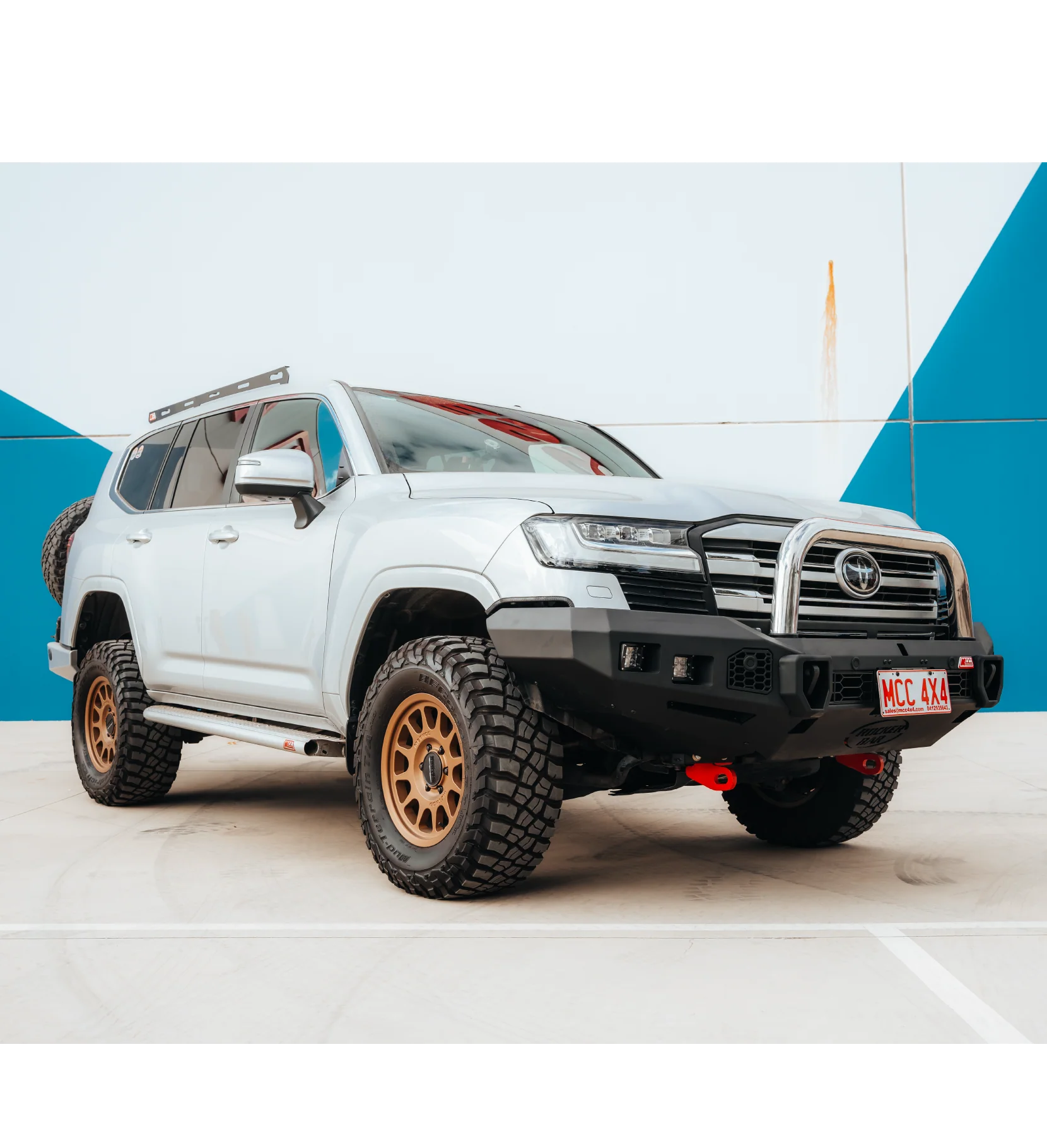 Land Cruiser 300 Series 2022-On - 078-01SQSSL Rocker Bull Bar Single Stainless Loop Package - SKU MCC-01023-7801SQSSL - Image 6
