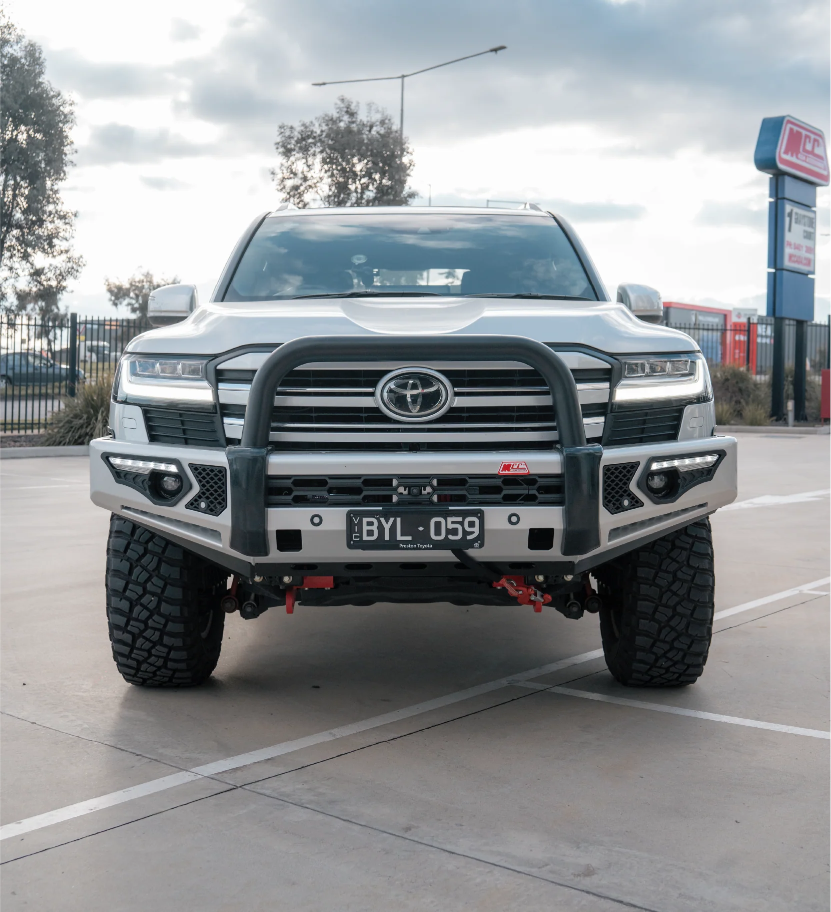 Land Cruiser 300 Series 2022-On - 808-01 Phoenix Bull Bar Single Black Loop Package - SKU MCC-01023-801SBL - Image 3