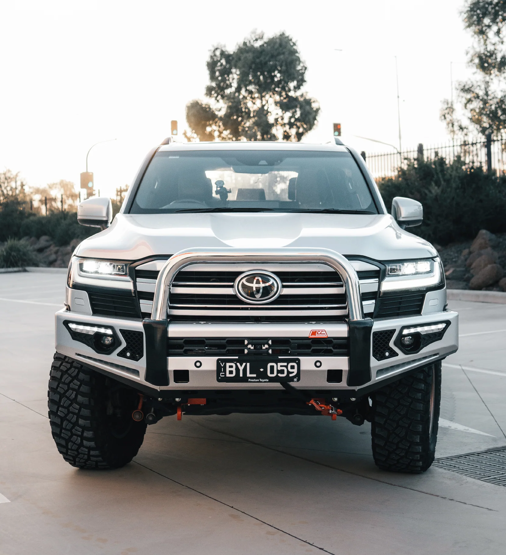 Land Cruiser 300 Series 2022-On - 808-01 Phoenix Bull Bar Single Stainless Loop Package - SKU MCC-01023-801SSL - Image 3