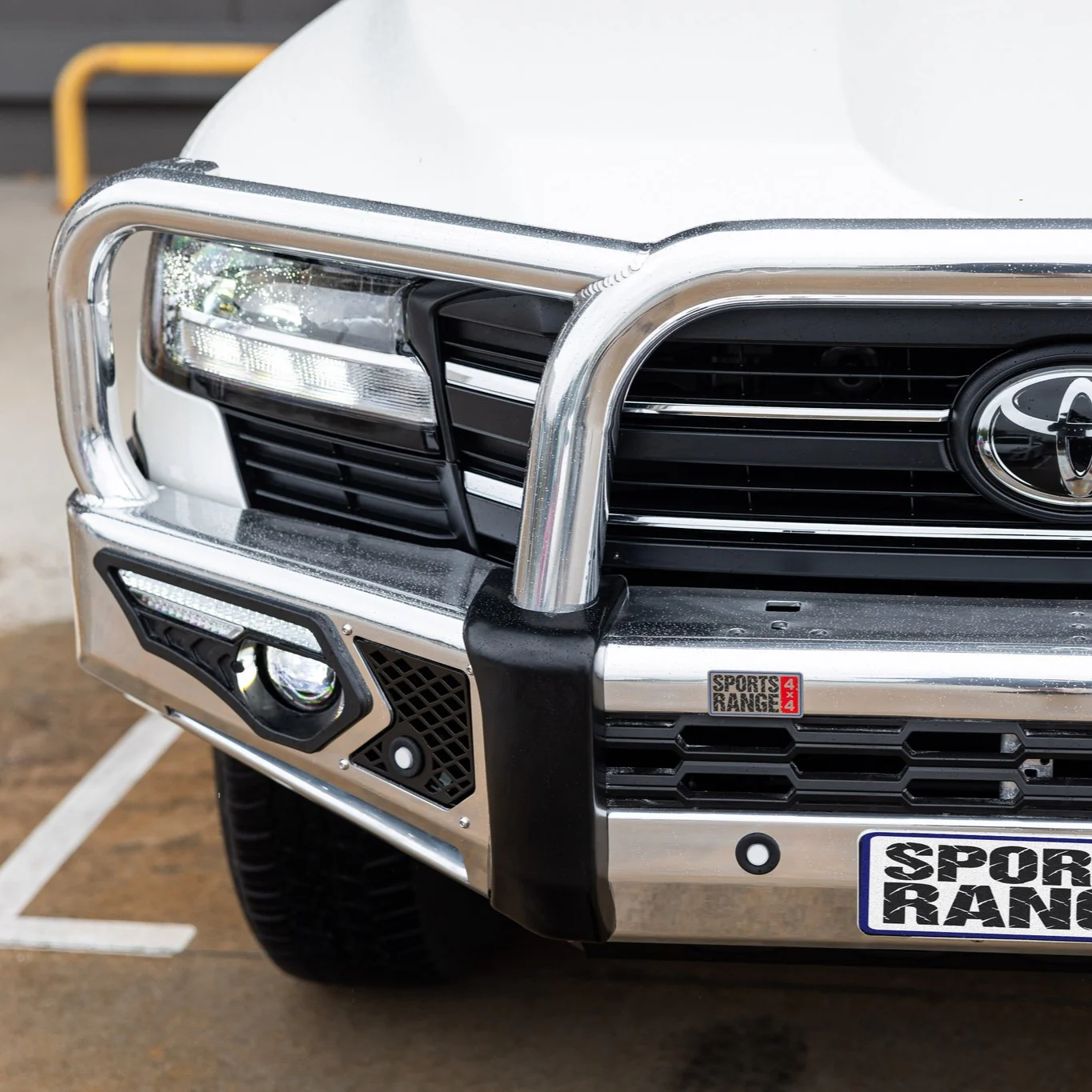 Land Cruiser 300 Series 2022-On - 808-01A Alloy Phoenix Bull Bar Triple Loops Package - Image 4