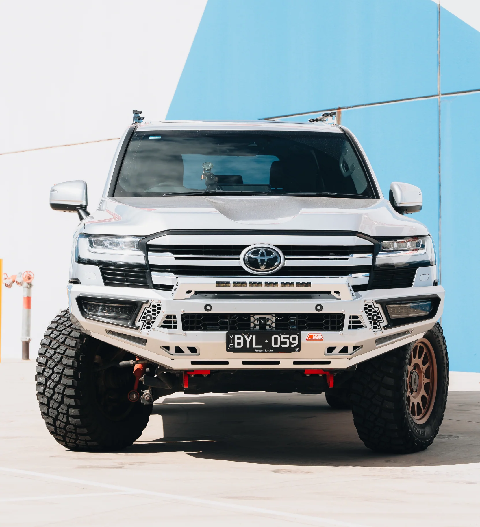 Land Cruiser 300 Series 2022-On - 909-01 Alloy Pegasus Bar Package - Image 4