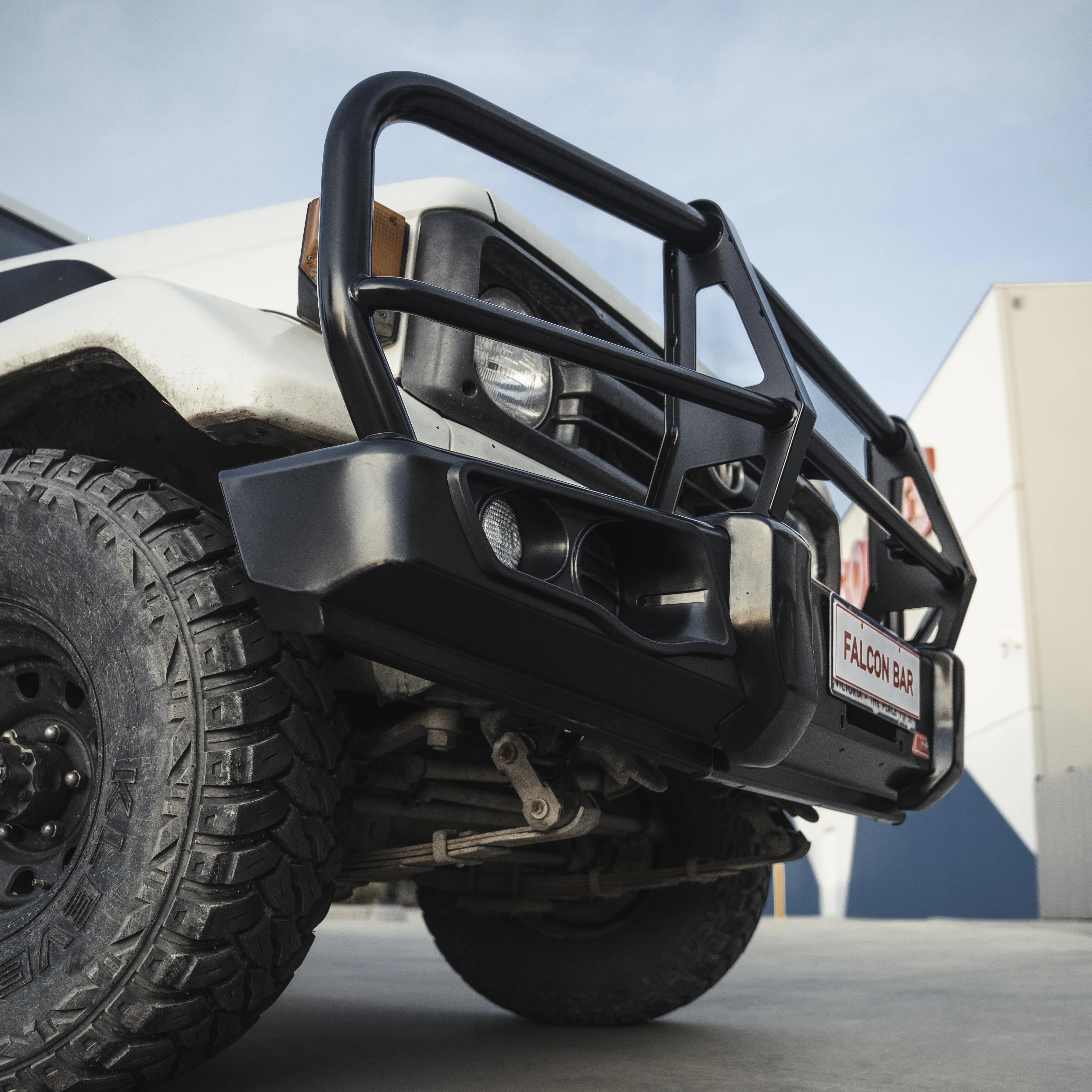 Land Cruiser 70 series 1984-2007 707-02 Falcon Bull Bar Black A-Frame Package (No Foglight) - SKU MCC-01003-702 - Image 6