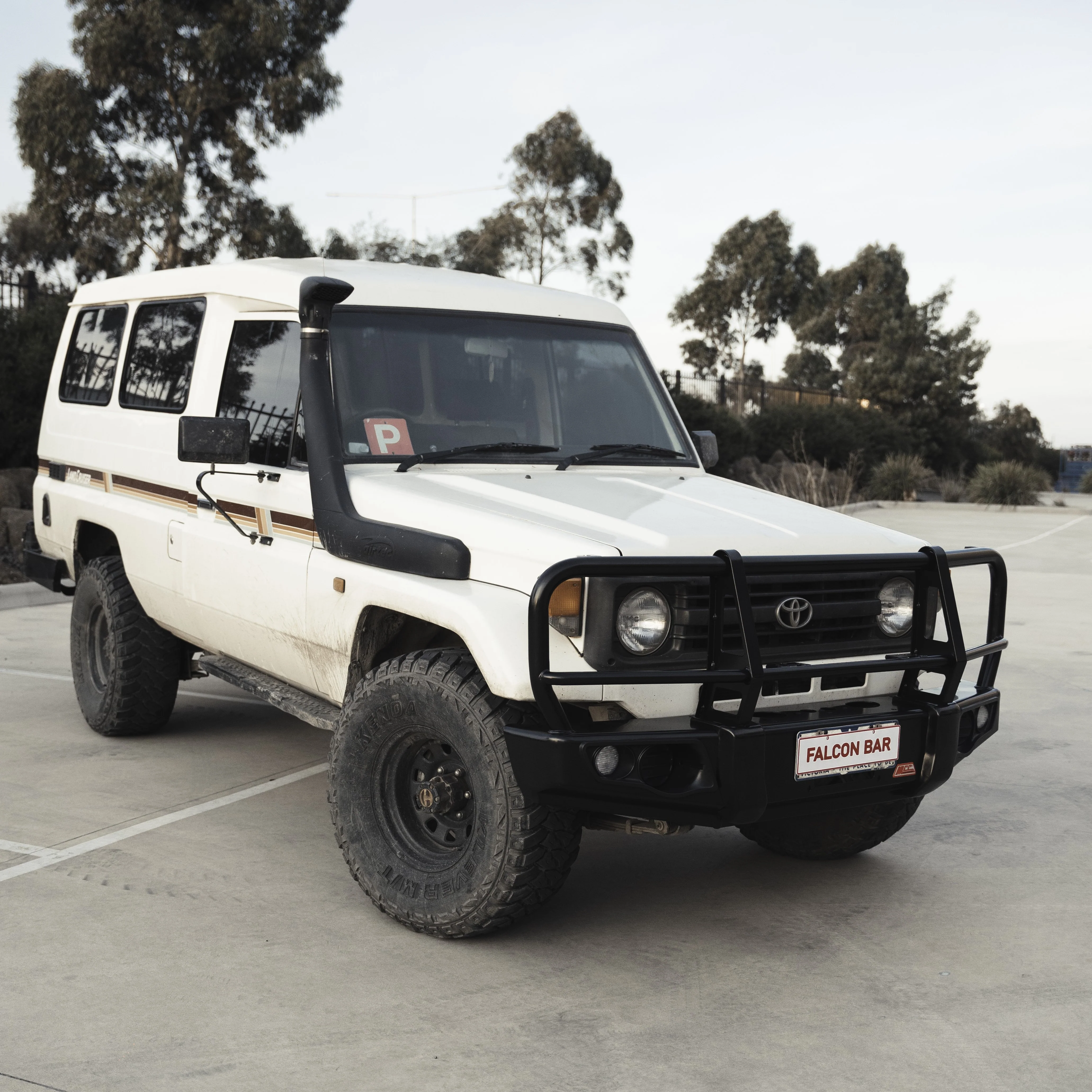 Land Cruiser 70 series 1984-2007 707-02 Falcon Bull Bar Black A-Frame Package (No Foglight) - SKU MCC-01003-702 - Image 7