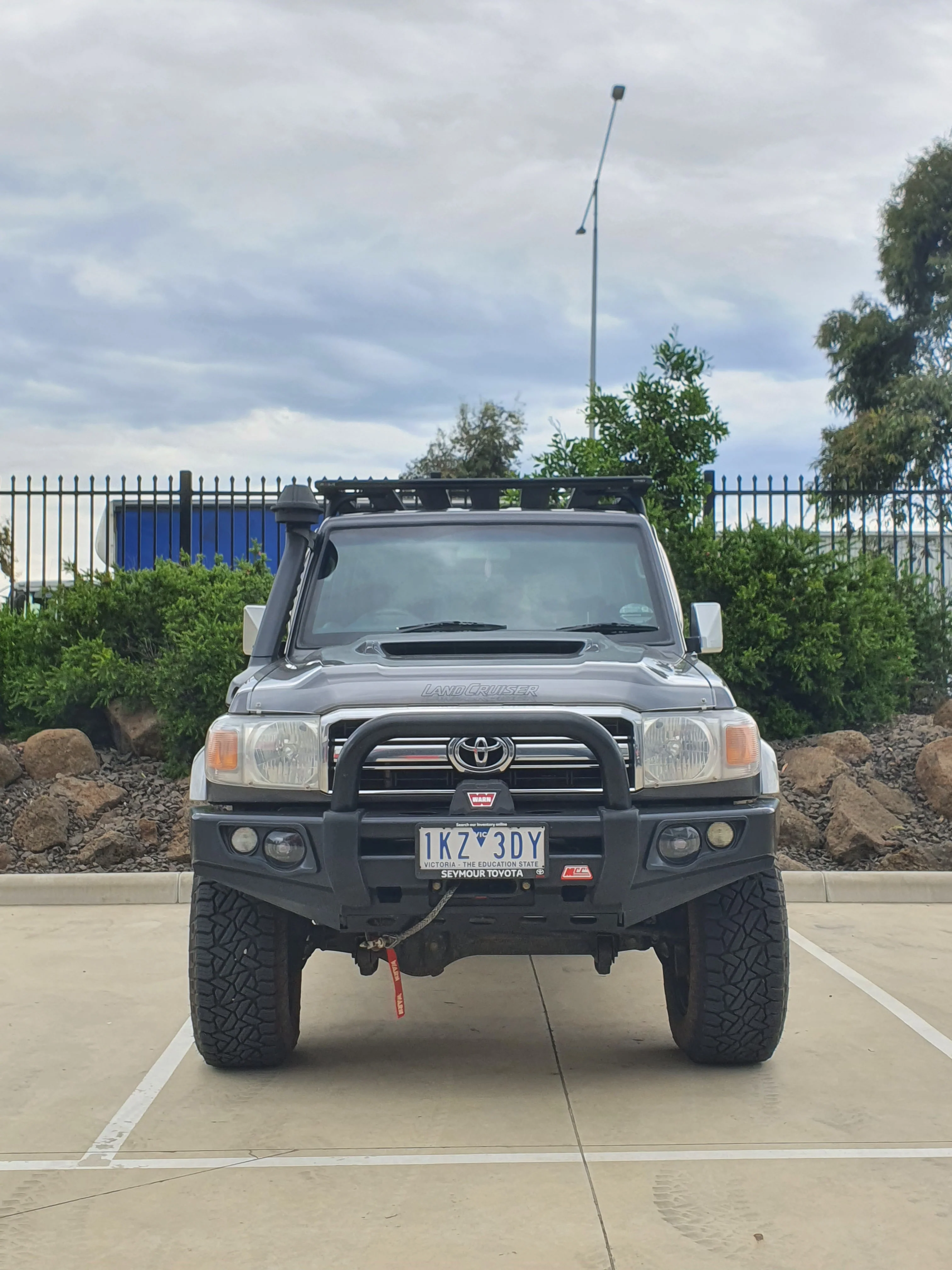 Land Cruiser 70 series 2007-Current 707-01 Falcon Bull Bar Single Black Loop Package (LED Foglight) - SKU MCC-01005-701SBLFOG - Image 3