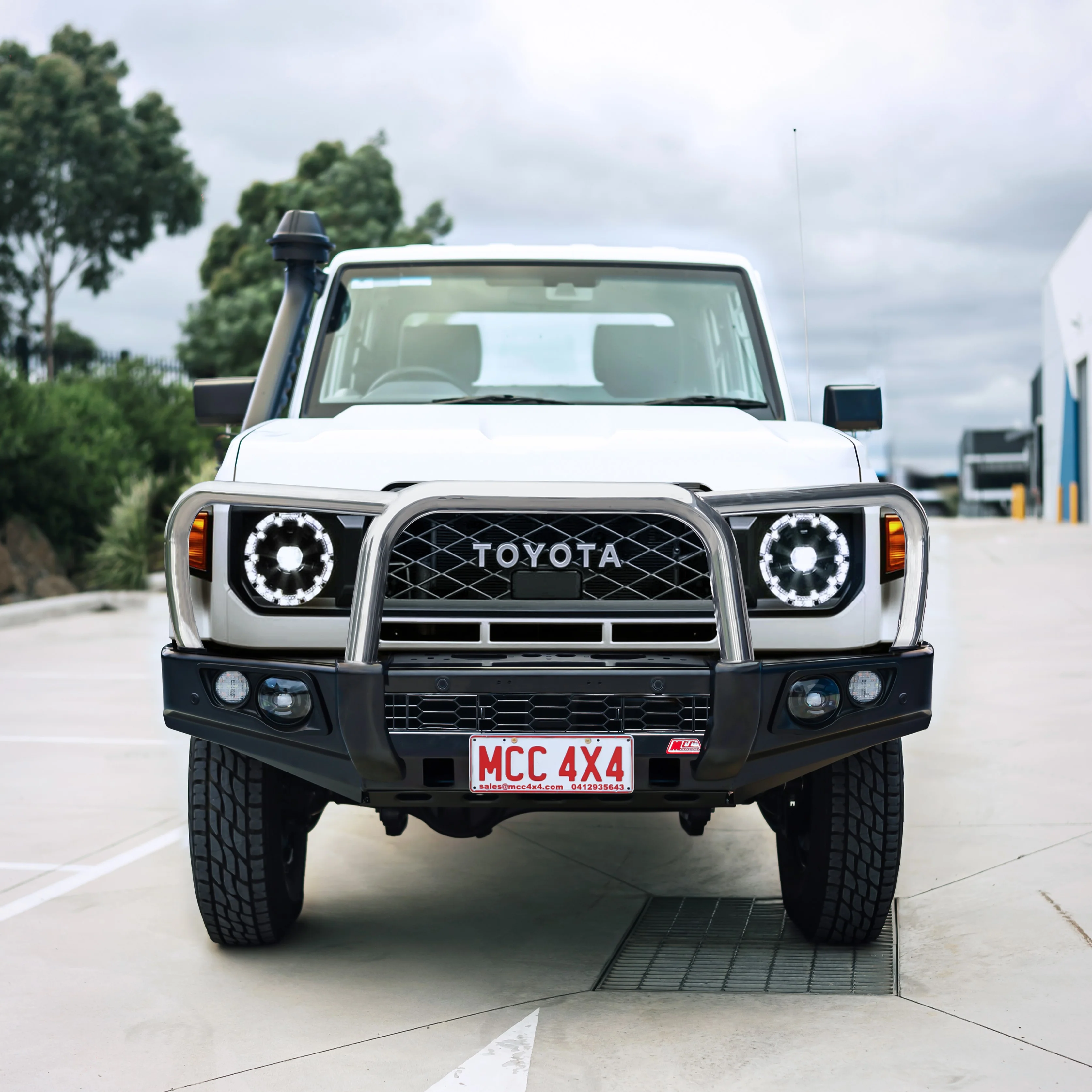 Land Cruiser 70 Series Single Cab 2024-On 707-01 Falcon Bull Bar Triple Stainless Loops Package (LED Foglight) - Image 3