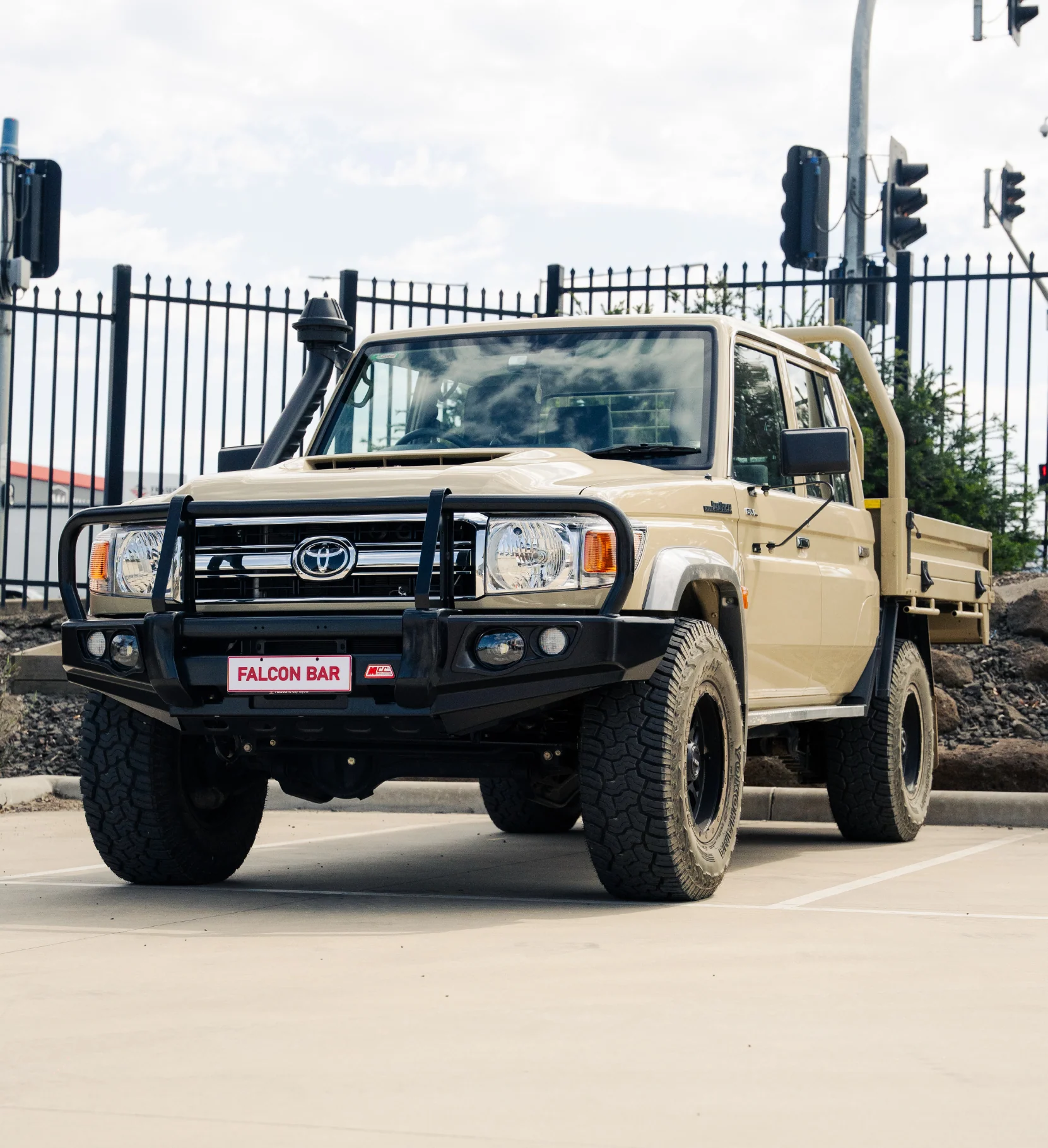 Land Cruiser 79 series UTE (2016-2022) 707-02 Falcon bull bar Black A Frame Package (LED Foglight) - SKU MCC-01005-702FOGUPSC - Image 5