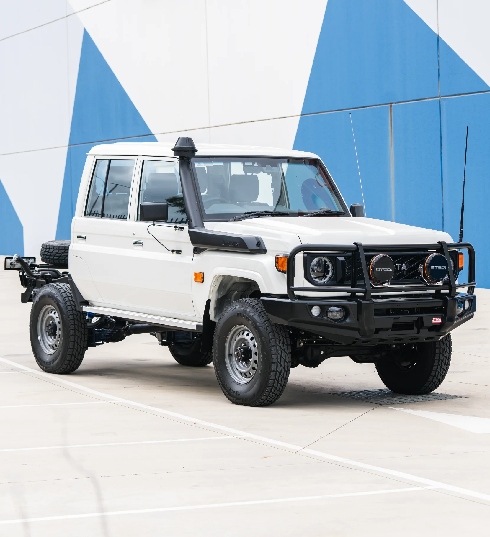 Land Cruiser 70s Series 2024-On - 707-02 Falcon Bull Bar Black A-Frame Package (LED Foglight) - SKU MCC-01024-702FOGUP - Image 6