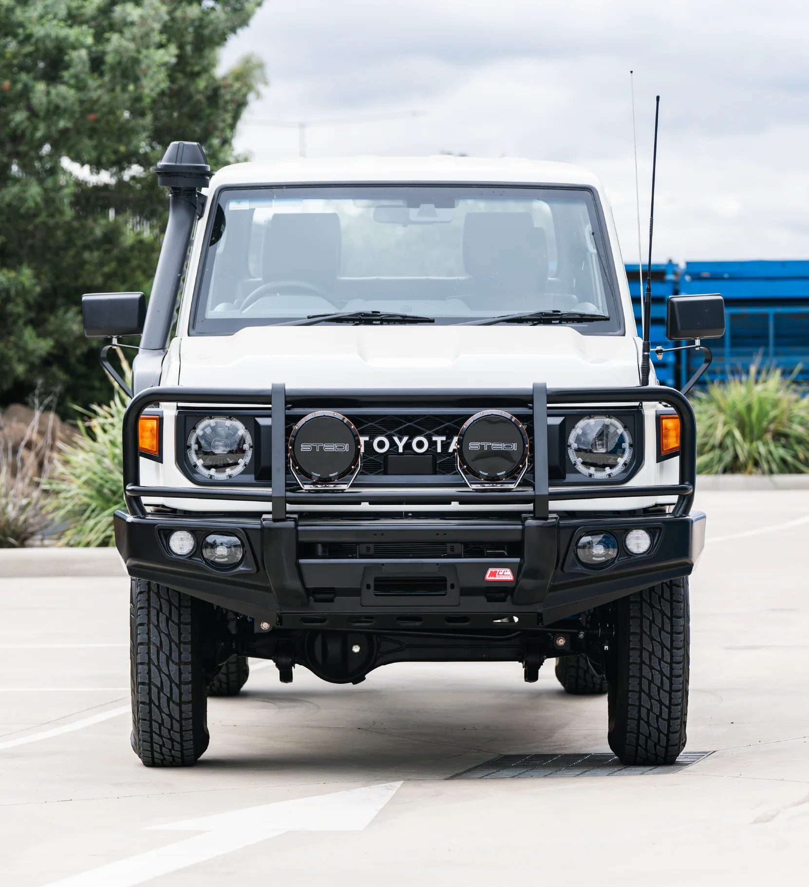 Land Cruiser 70s Series 2024-On - 707-02 Falcon Bull Bar Black A-Frame Package (LED Foglight) - SKU MCC-01024-702FOGUP - Image 7