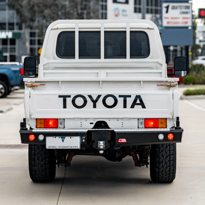 Land Cruiser 79 series UTE 1984-2007 -02022 Rear Wheel Carrier Double Jerry Can Holder Package - Image 3