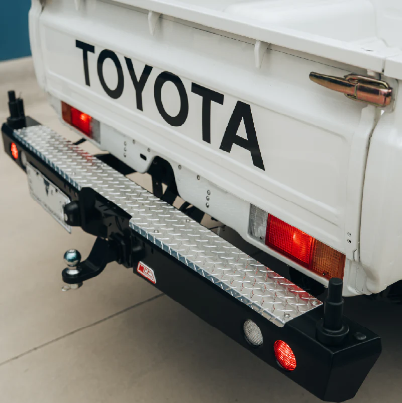 Land Cruiser 79 series UTE 1984-2007 -02022 Rear Wheel Carrier Double Jerry Can Holder Package - Image 5