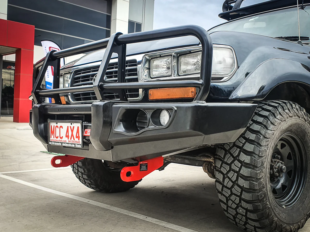 Land Cruiser 80 series 1990-1998 707-02 Falcon Bull Bar Black A-Frame Package (No Foglight) - SKU MCC-01006-702UP - Image 3