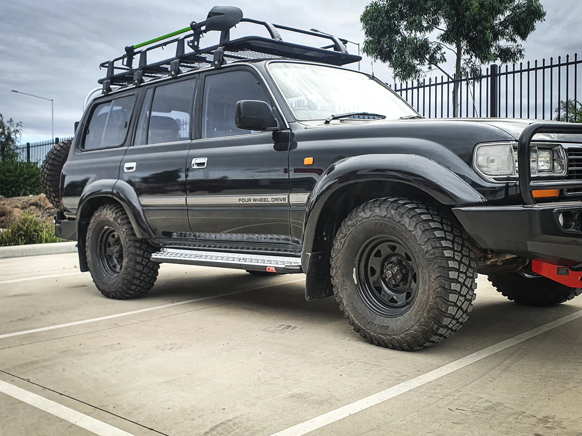 Land Cruiser 80 series 1990-1998 309BS Side Step Package (Chrome Step Plate) - SKU MCC-01006-309BS - Image 3