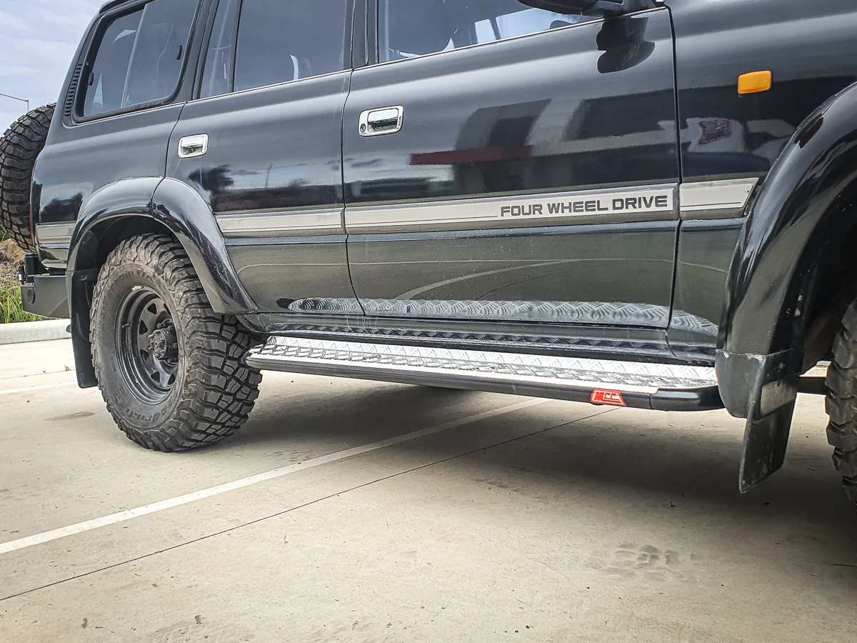 Land Cruiser 80 series 1990-1998 309BS Side Step Package (Chrome Step Plate) - SKU MCC-01006-309BS - Image 4