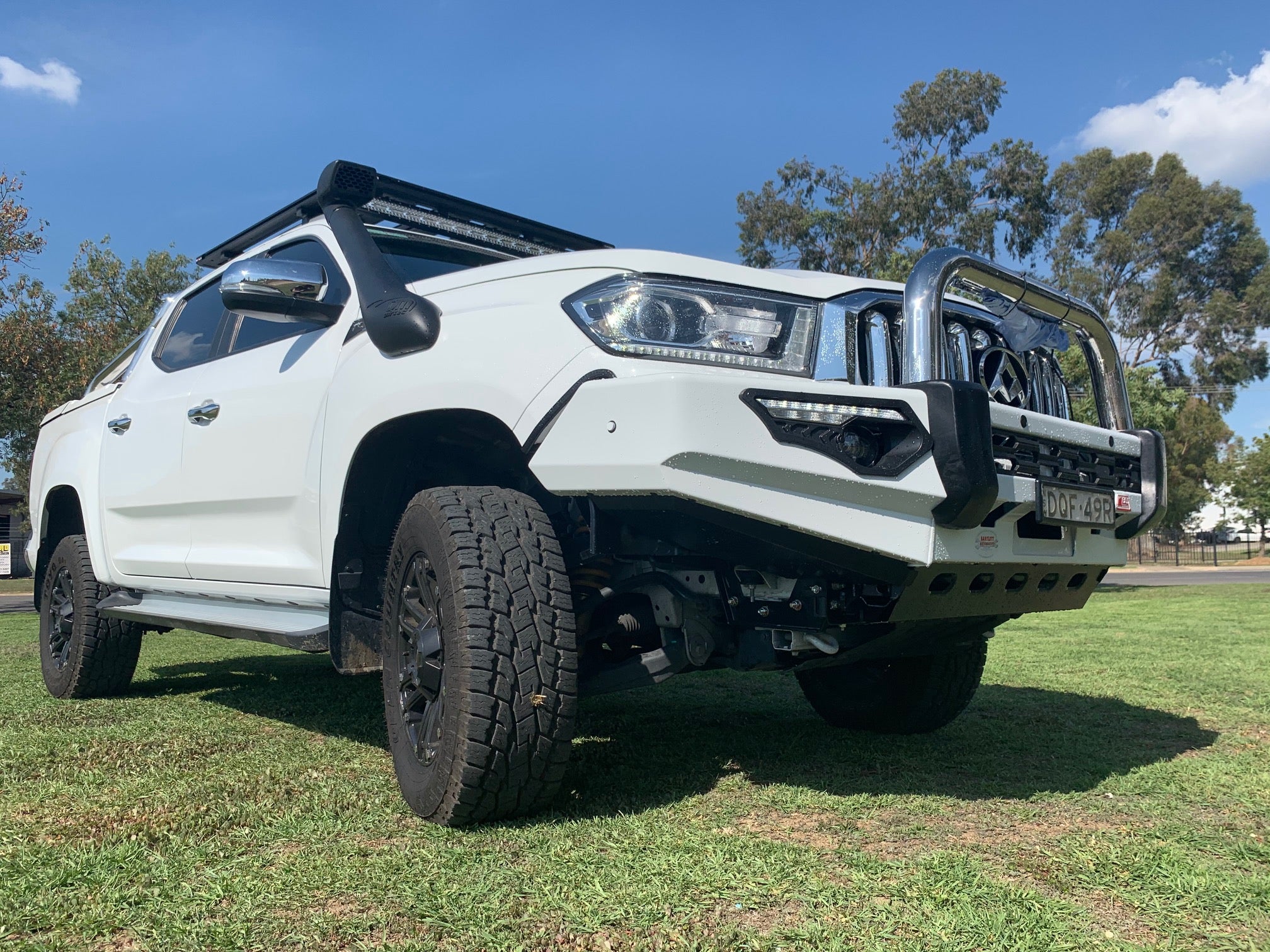 LDV T60 2018-2021 808-01 Phoenix Bull Bar Single Black Loop Package - SKU MCC-14001-801SBL - Image 4