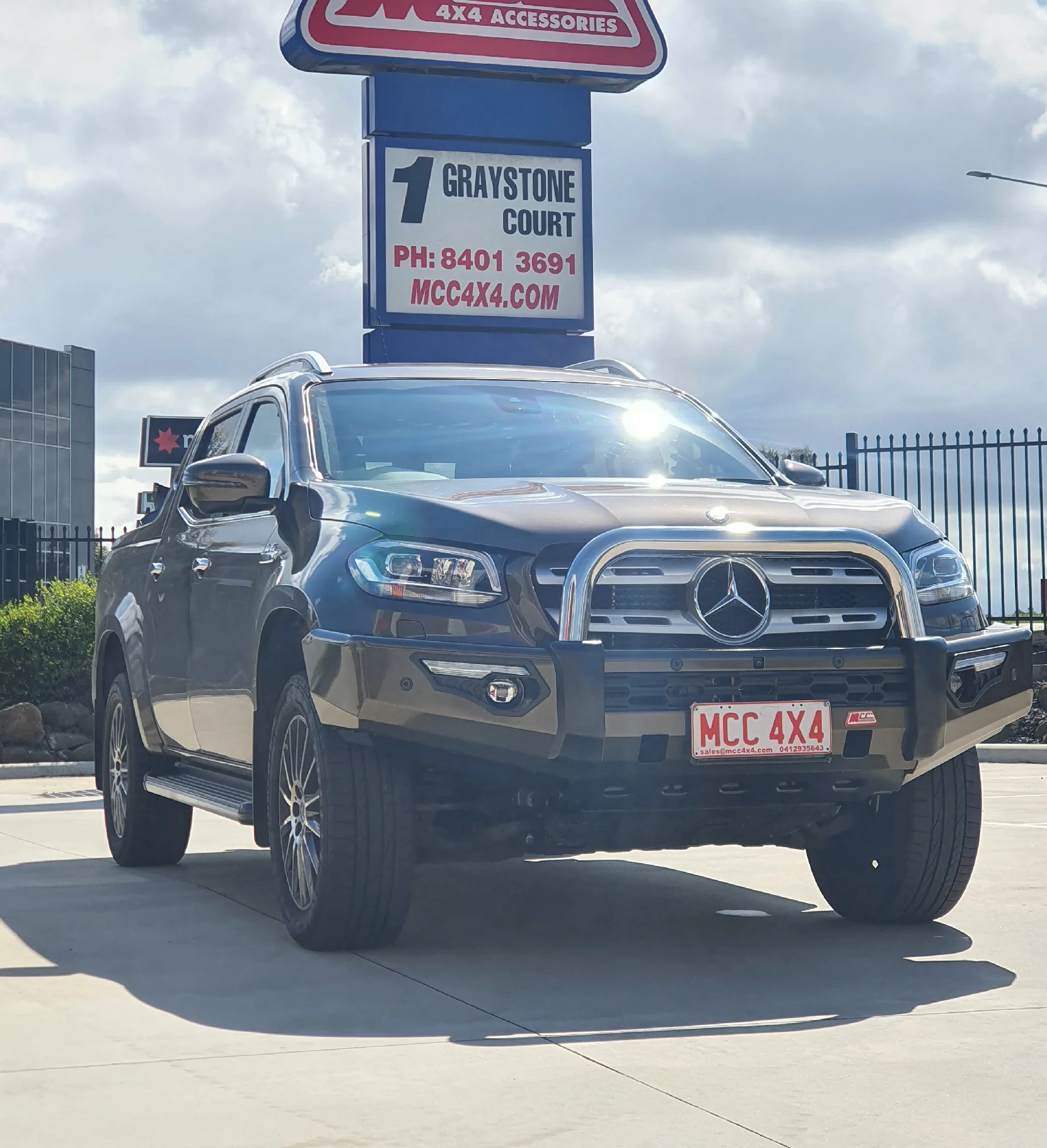 Mercedez Benz X Class 2019-Present 808-01 Phoenix Bull Bar Single Stainless Loop Package - SKU MCC-10001-801SSL - Image 4