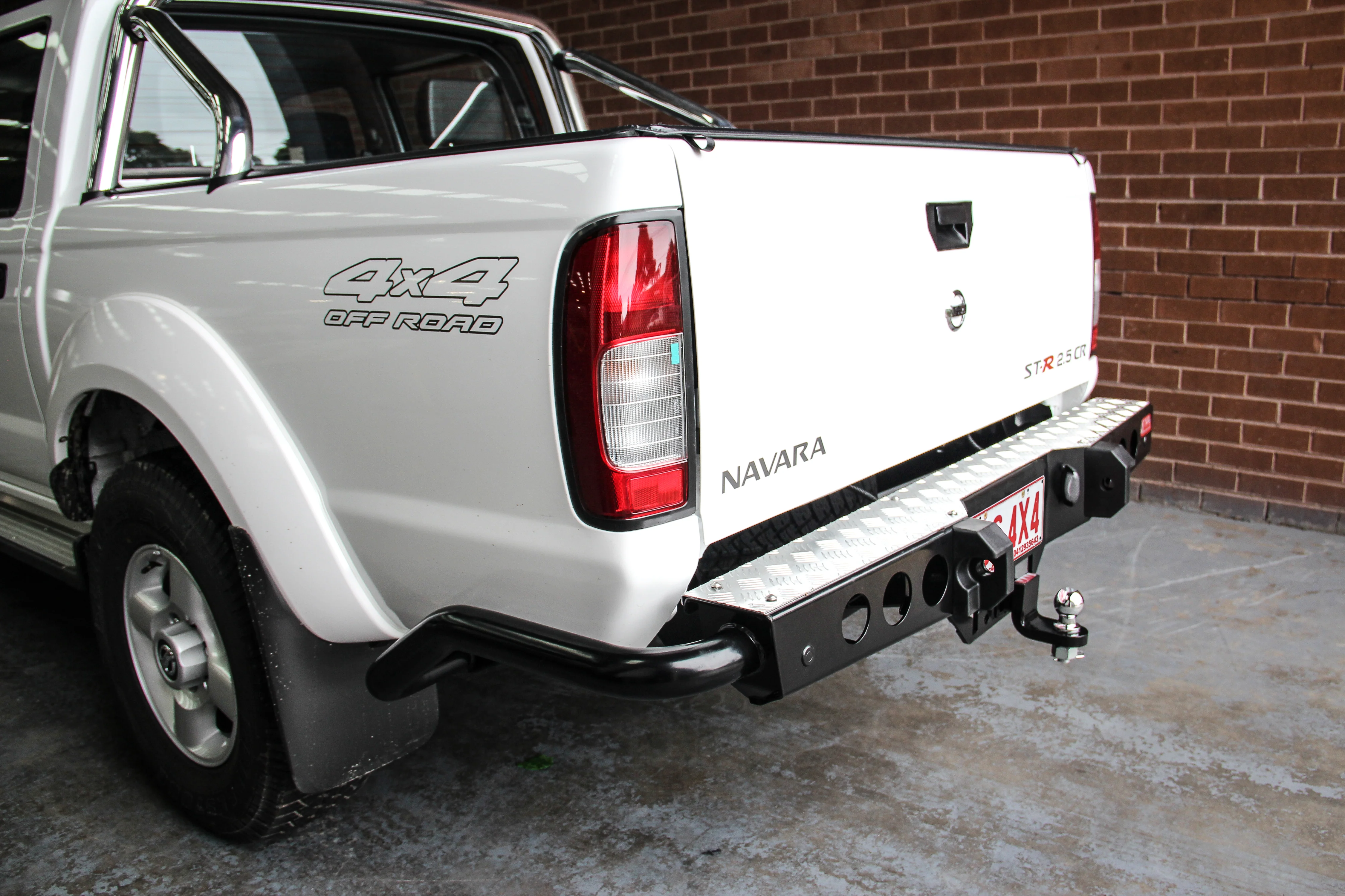 Navara D22 1997-2015 022-03 Jack Rear Bar with Chrome Step Plate Package - SKU MCC-03008-203SP - Image 4
