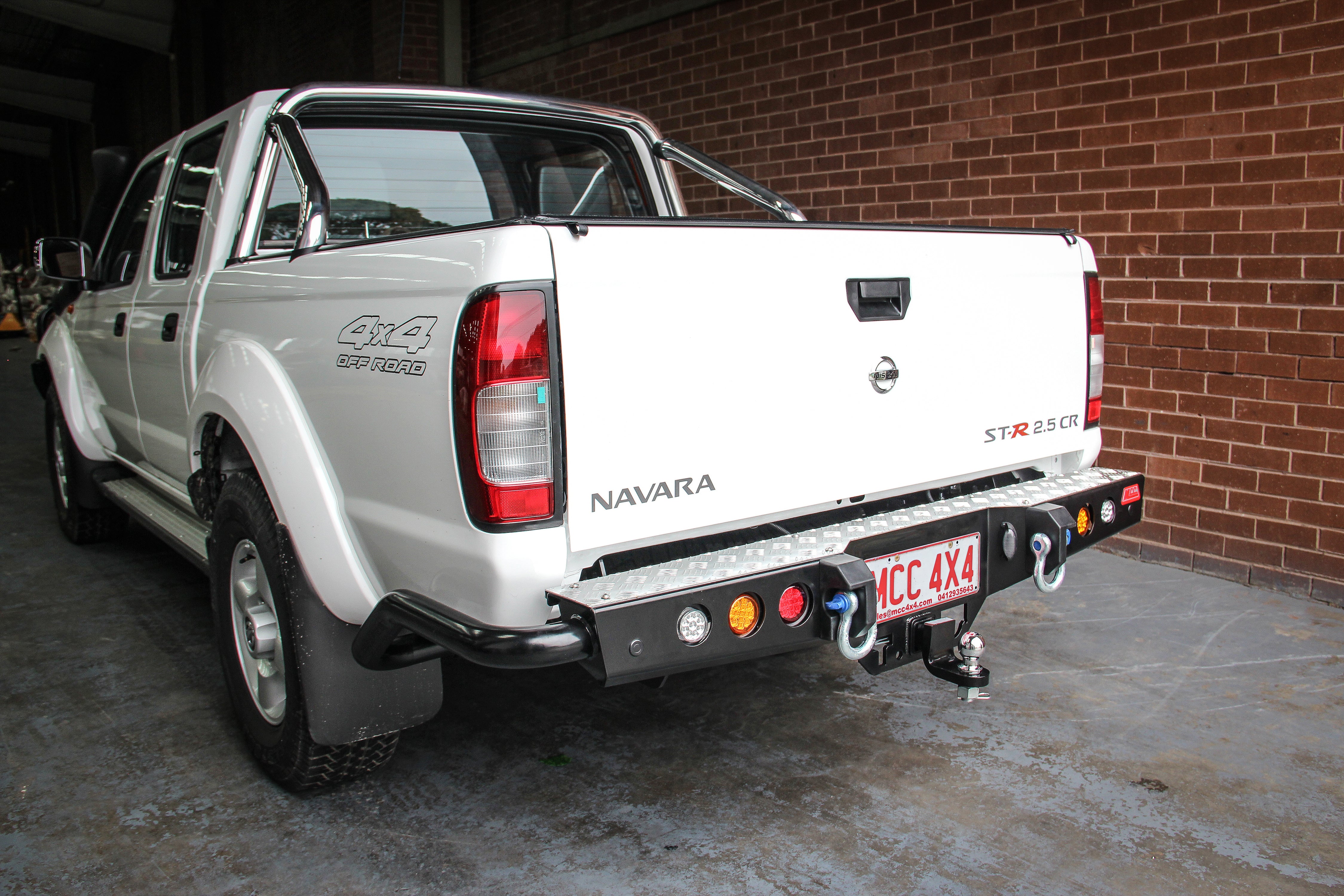 Navara D22 1997-2015 022-03 Jack Rear Bar with Light kit and Chrome Step Plate Package - SKU MCC-03008-203SPL - Image 2