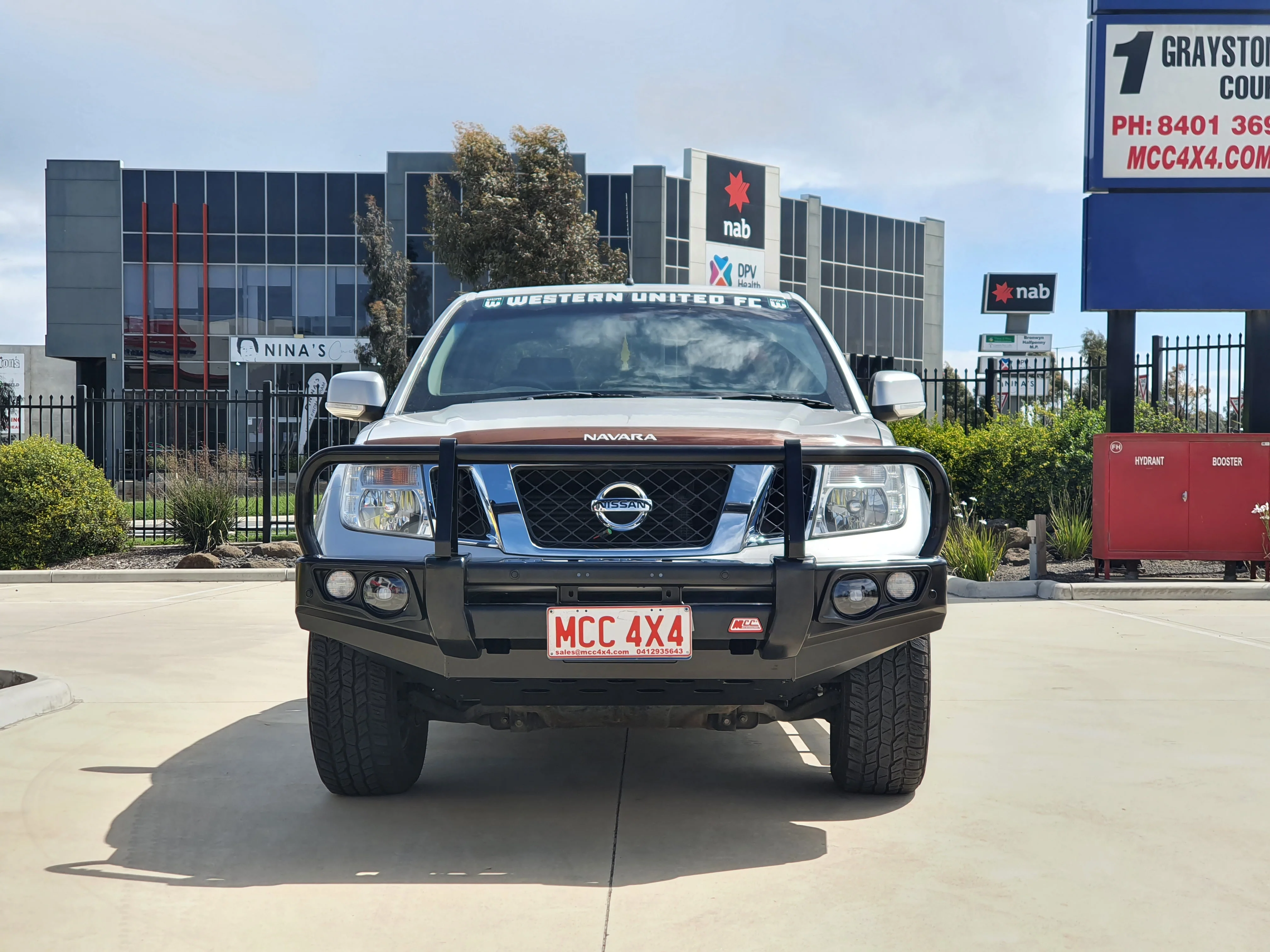Navara D40 2005-2010 707-02 Falcon Bull Bar Black A-Frame Package (No Foglight) - SKU MCC-03006-702UP - Image 3