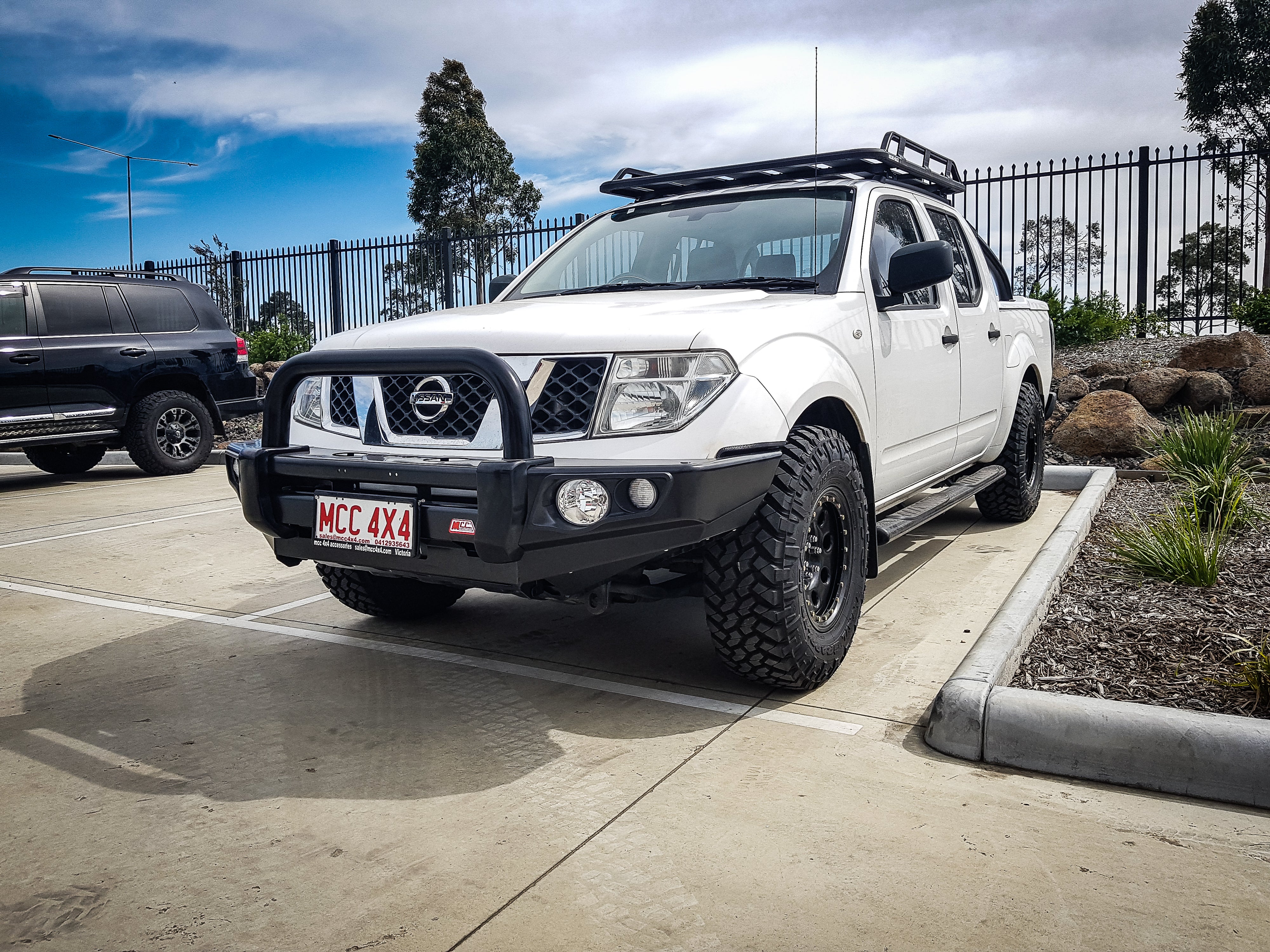 Navara D40 2011-2015 707-01 Falcon Bull Bar Single Black Loop Package (No Foglight) - SKU MCC-03007-701SBL - Image 2