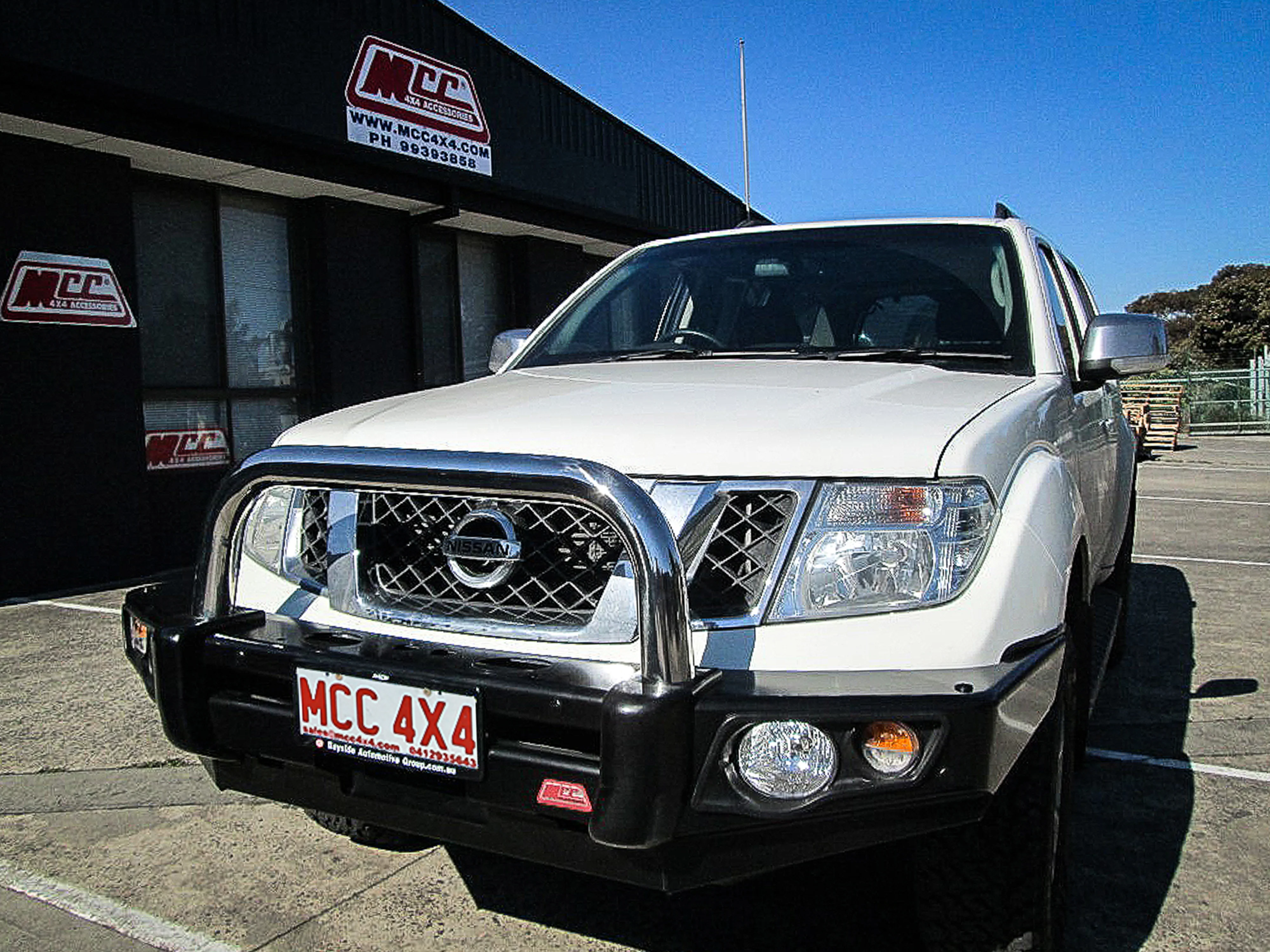 Navara D40 2011-2015  707-01 Falcon Bull Bar Single Stainless Loop Package (No Foglight) - SKU MCC-03007-701SSL - Image 4