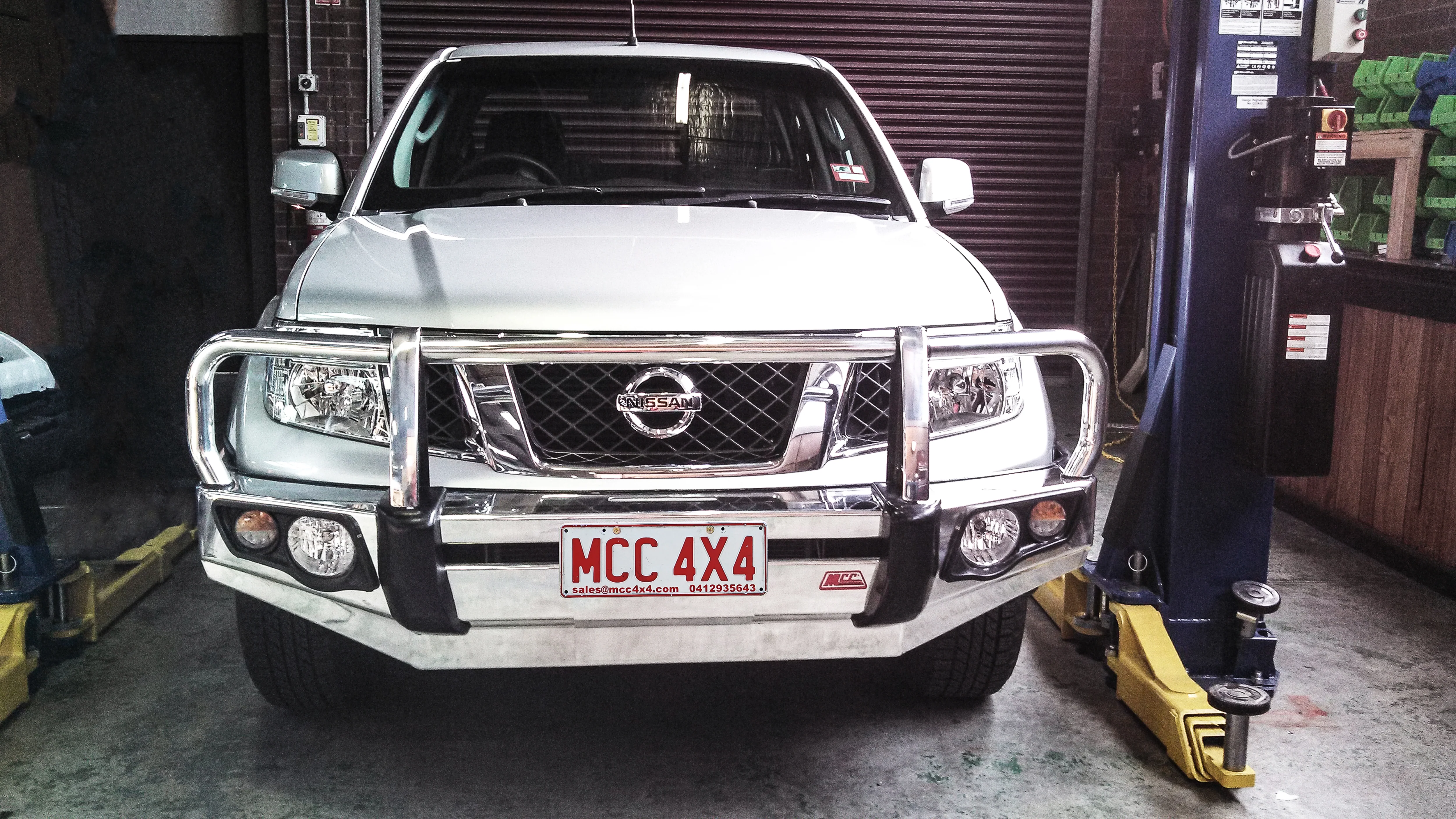 Navara D40 2011-2015 707-02A Alloy Falcon Bull Bar Black A-Frame Package (LED Foglight) - SKU MCC-03007-702AW - Image 4