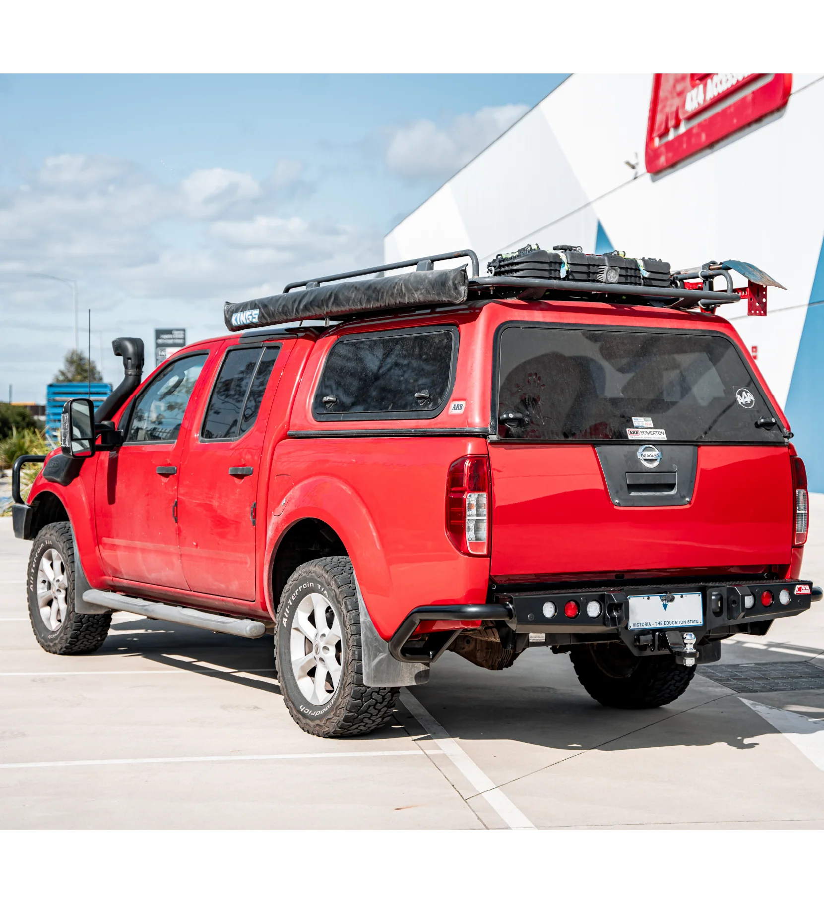 Navara D40 2005-2015 022-03 Jack Rear Bar with Light kit and Black Step Plate Package - SKU MCC-03006-203SPBL - Image 4