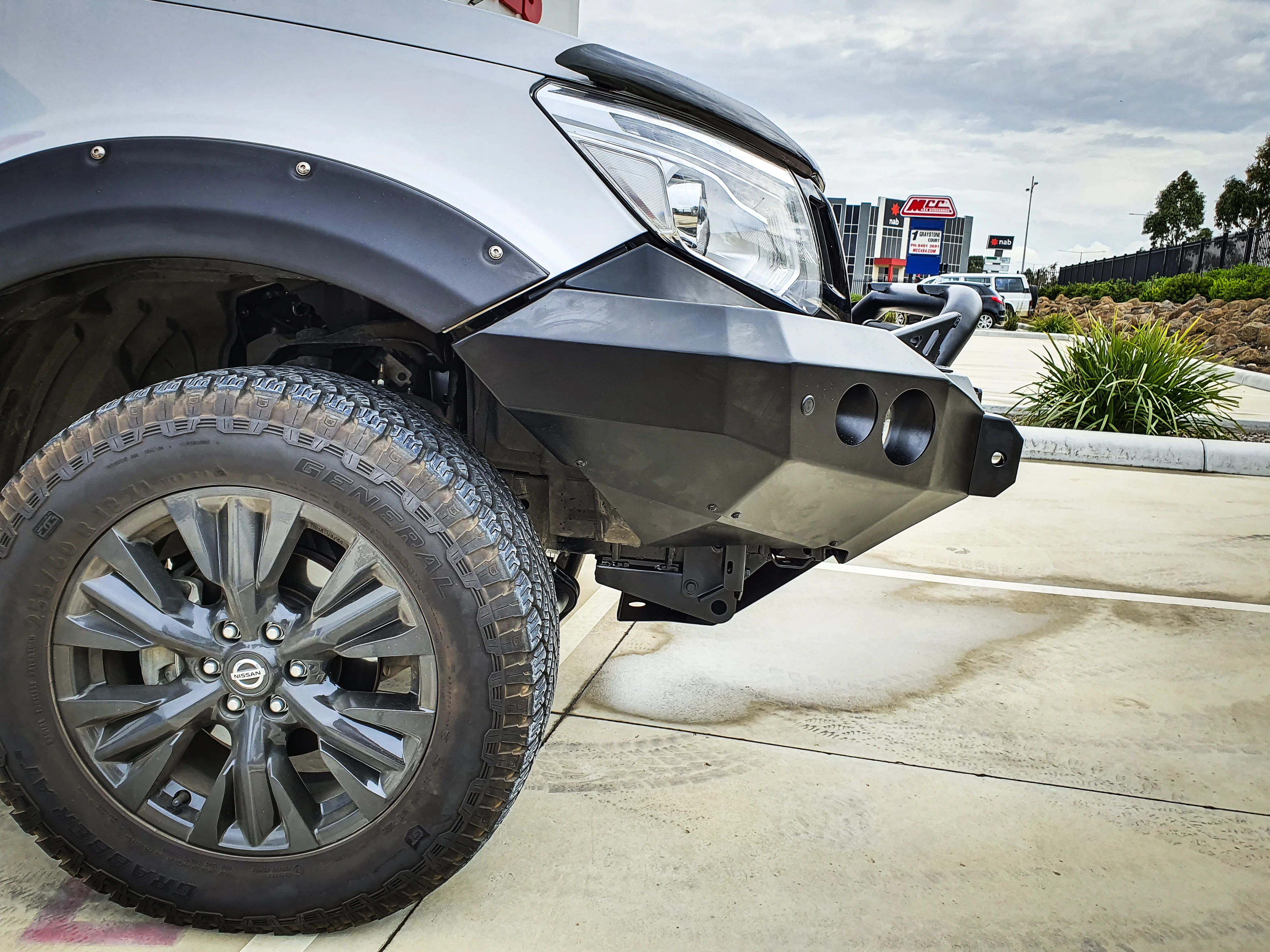 Navara NP300 2015-2020 078-01SQL Rocker Bull Bar Single Low Loop Package - SKU MCC-03013-7801SQL - Image 6