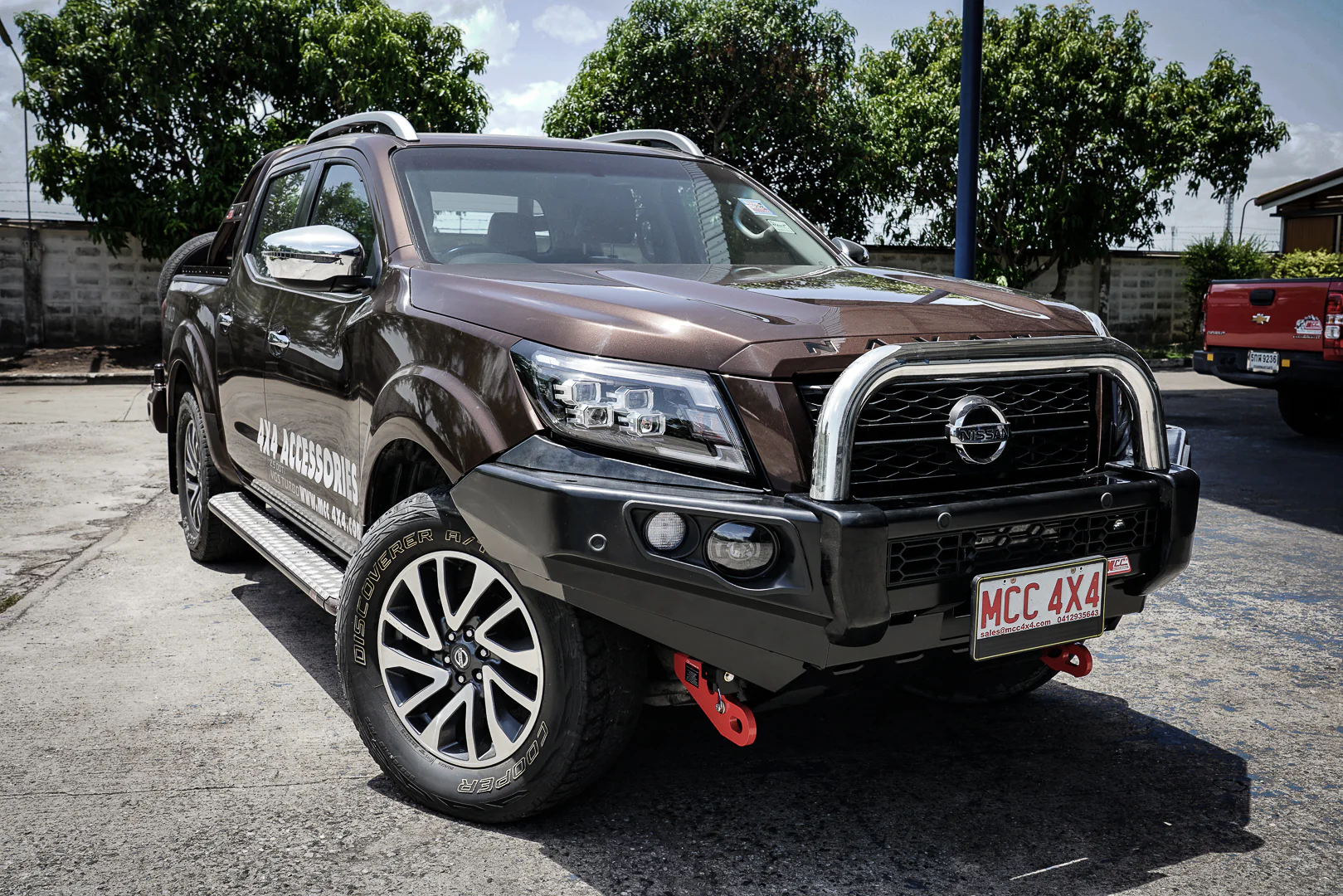 Navara Np300 2021-Present - 707-01 Falcon Bull Bar Single Stainless Loop Package (LED Foglight) IEB Compatible (Intelligent Emergency Braking) - SKU MCC-03014-701SSLFOG - Image 4