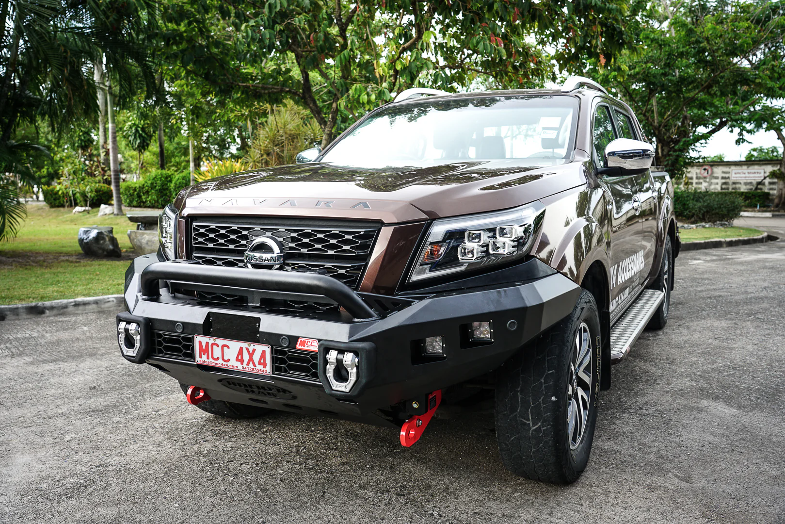 Navara Np300 2021-Present - 078-01SQL Rocker Bull Bar Single Low Loop Package IEB Compatible (Intelligent Emergency Braking) - SKU MCC-03014-7801SQL - Image 4