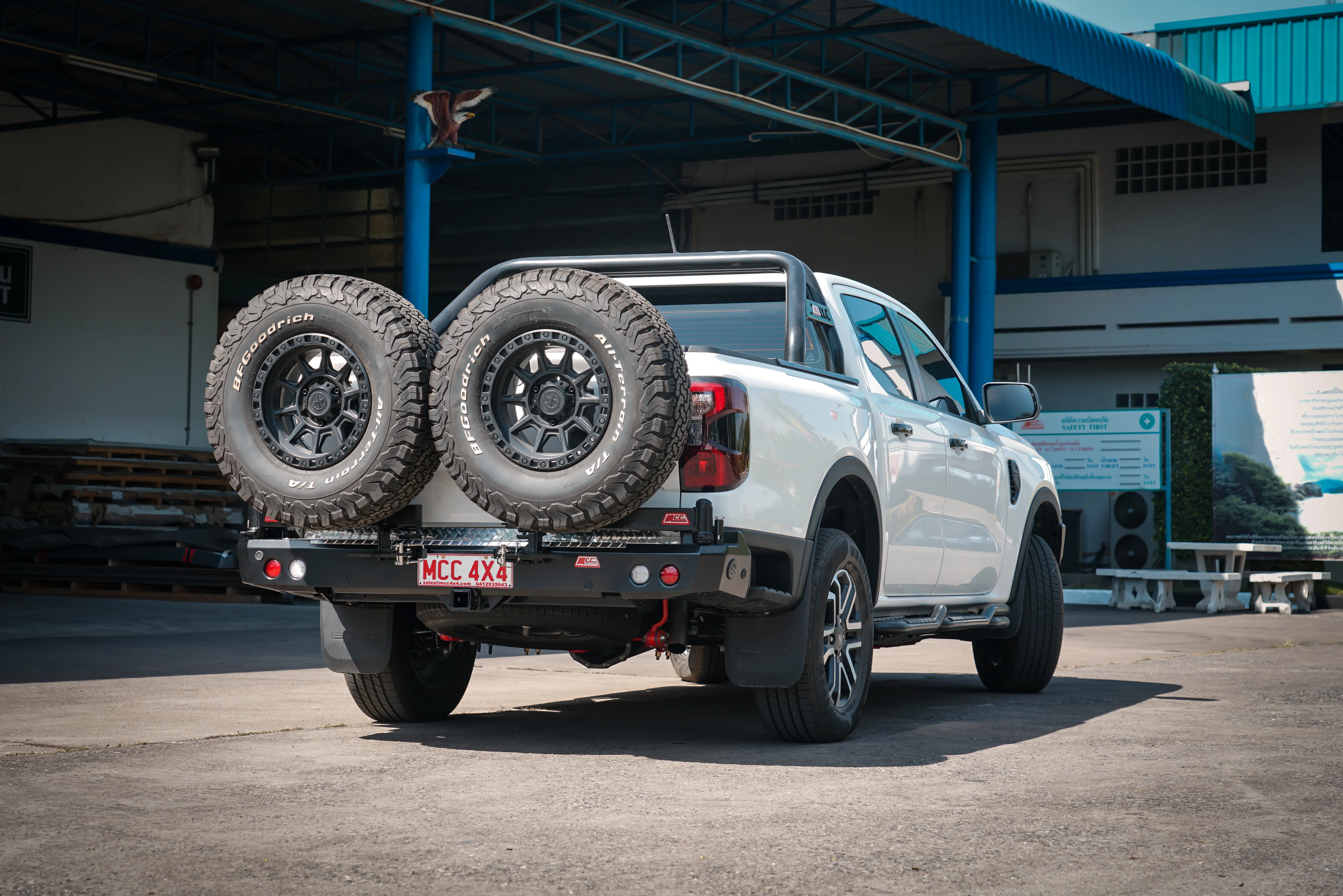 New Ranger 2022-On - 022-02 Rear Wheel Carrier Dual Wheels Carrier Package - SKU MCC-05010-202PK1 - Image 2