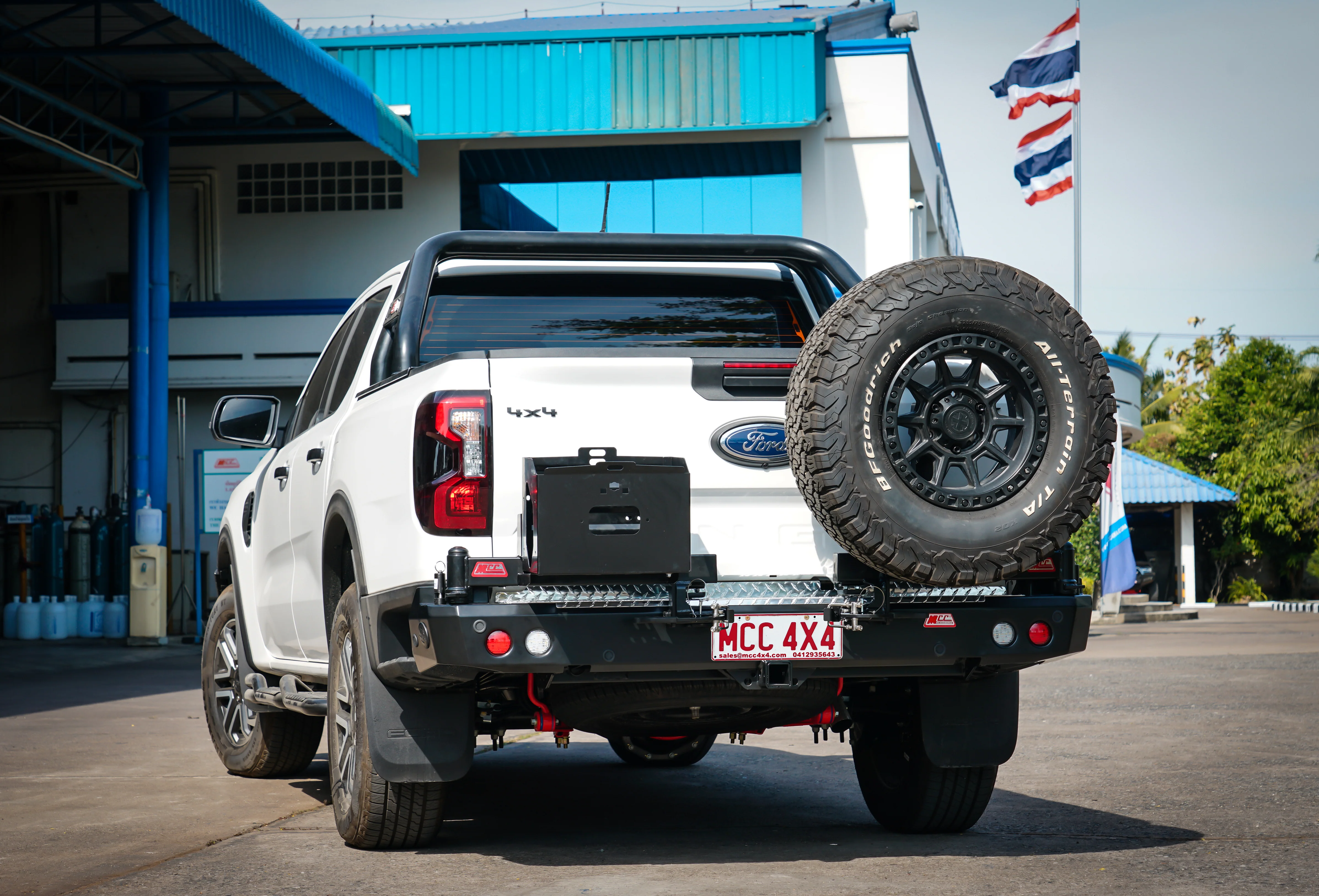 New Ranger 2022-On - 022-02 Rear Wheel Carrier Single Jerry Can Holder Package - SKU MCC-05010-202PK2 - Image 5