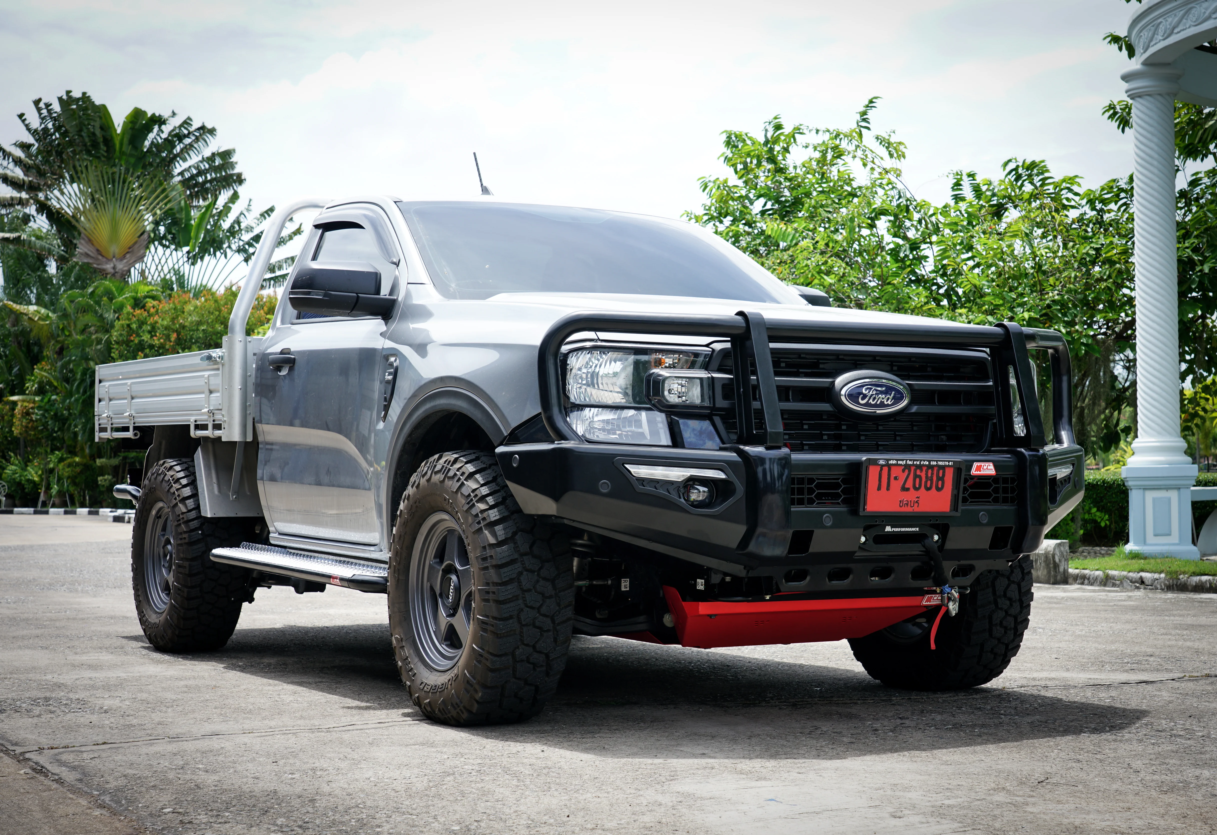 New Ranger 2022-On - 309BS Side Step Package (Chrome Step Plate) - SKU MCC-05010-309BS - Image 2