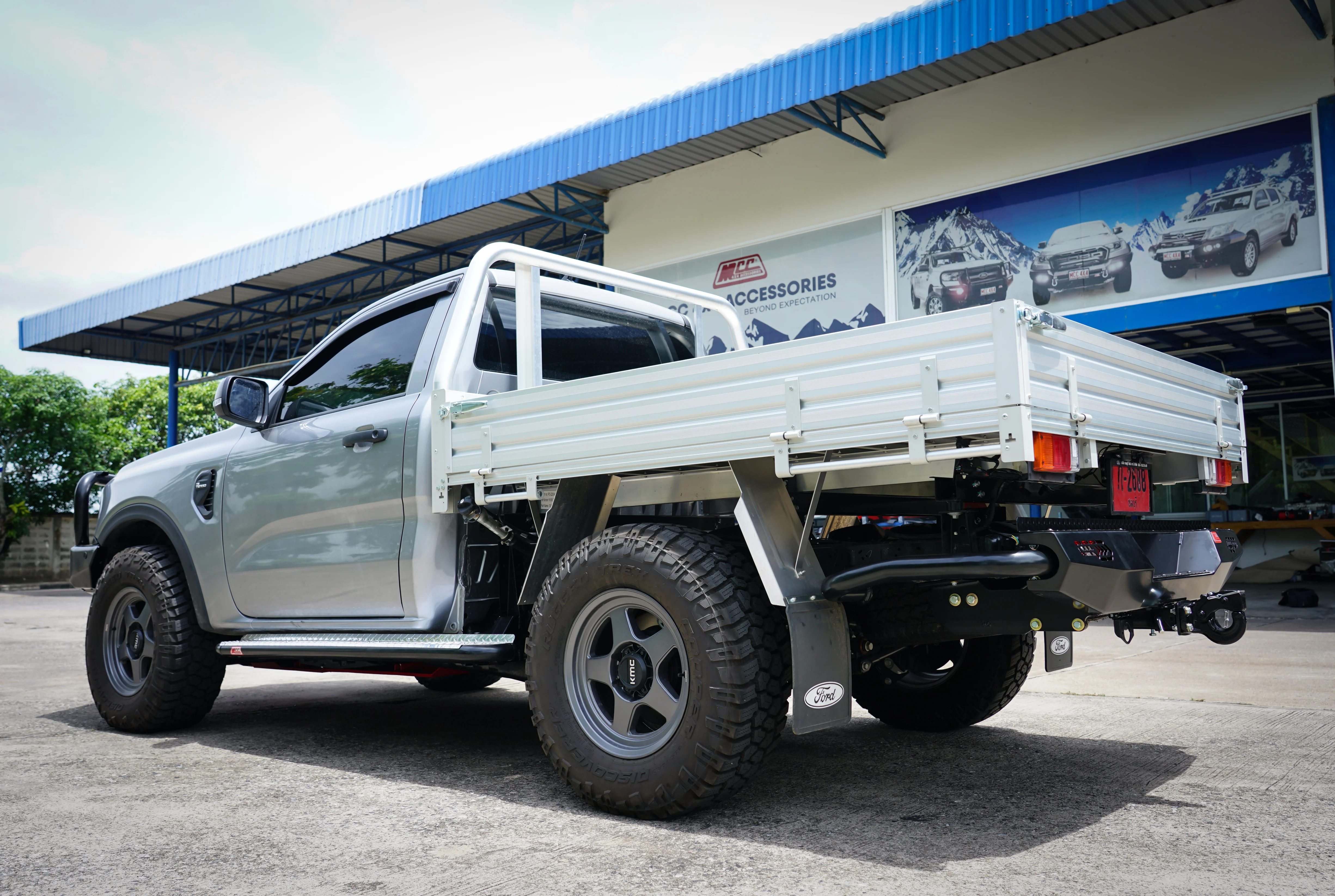 New Ranger 2022-On - 309BS Side Step Package (Chrome Step Plate) - SKU MCC-05010-309BS - Image 4