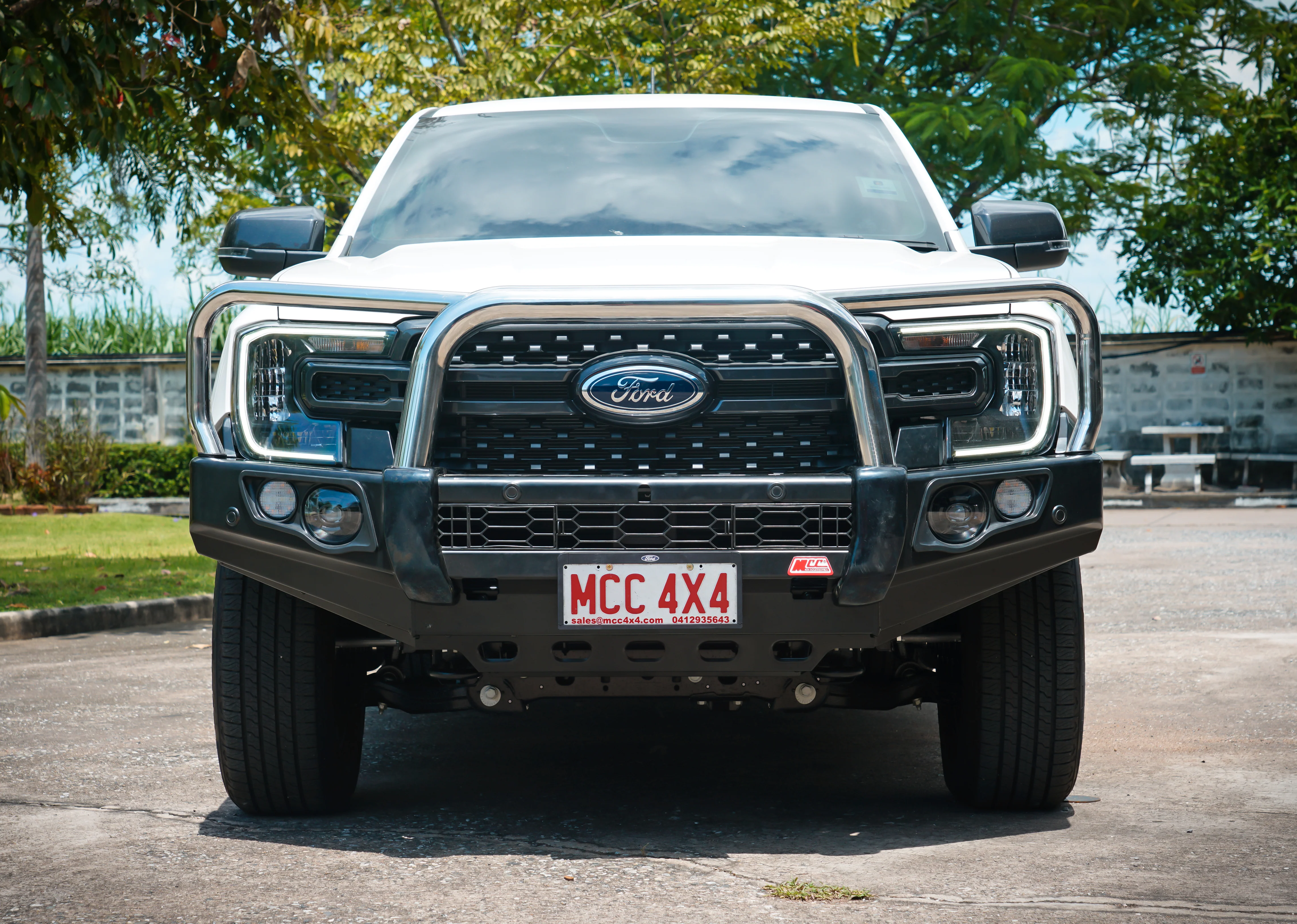 Next-Gen Ranger/Everest 2022-On - 707-01 Falcon Bull Bar Triple Stainless Loops Package (No Foglight) - SKU MCC-05010-701UP - Image 3