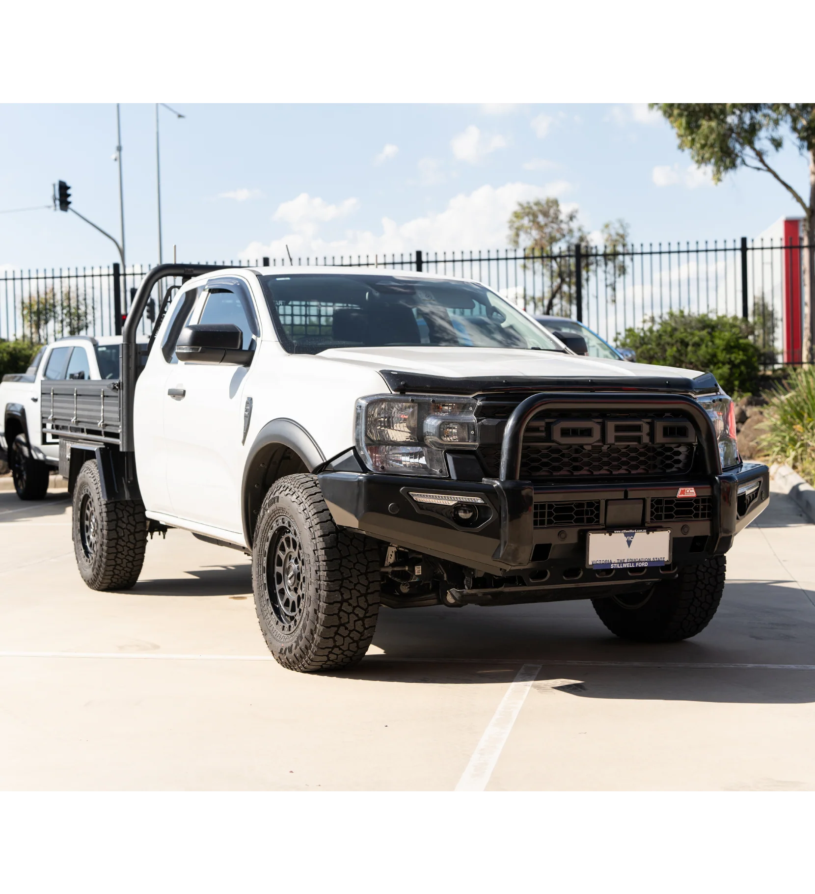 Next-Gen Ranger/Everest 2022-On - 808-01 Phoenix Bull Bar Single Black Loop Package - SKU MCC-05010-801SBL - Image 2