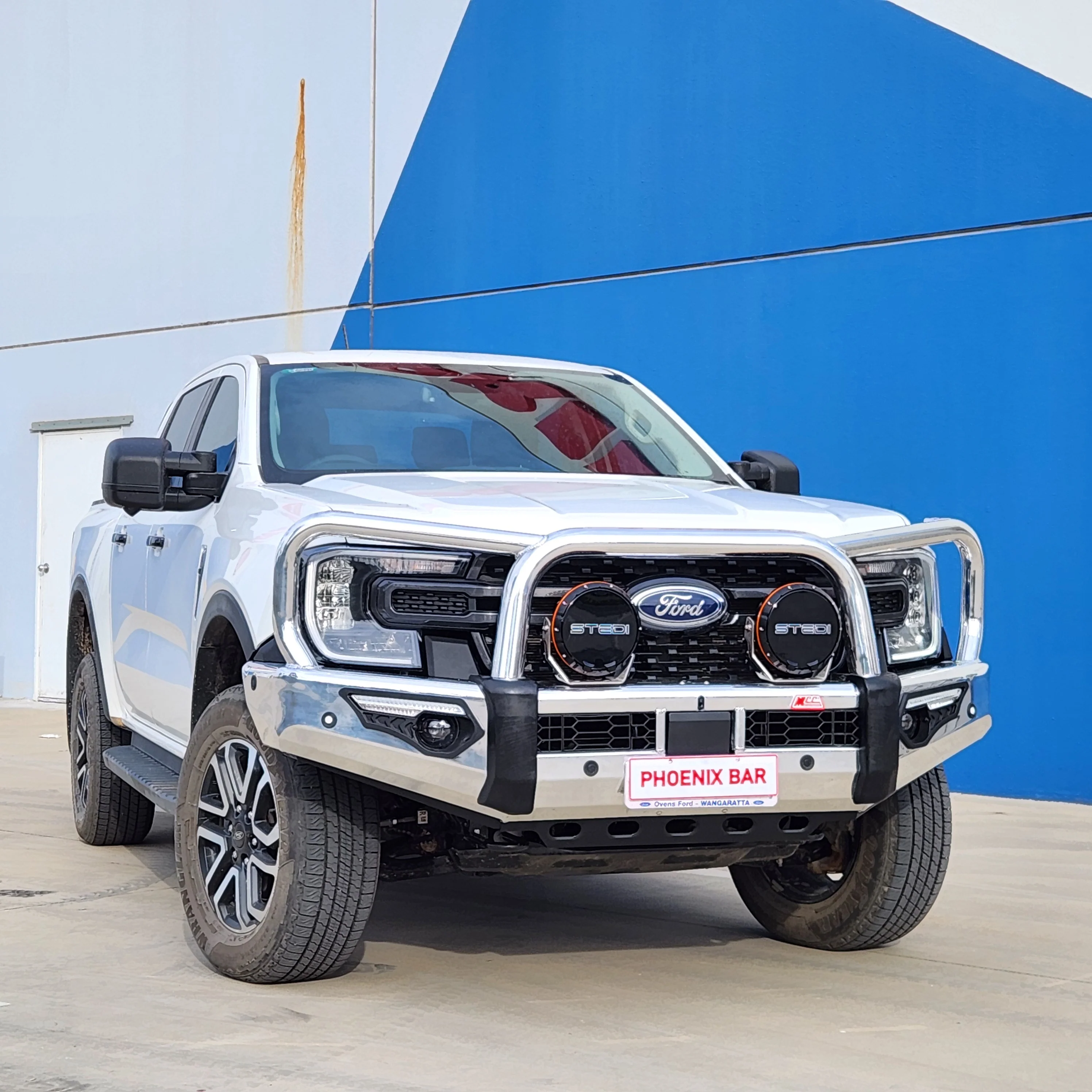 Next-Gen Ranger 2022-On - 808-01A Alloy Phoenix Bull Bar Triple Loops Package - SKU MCC-05010-801AW - Image 2