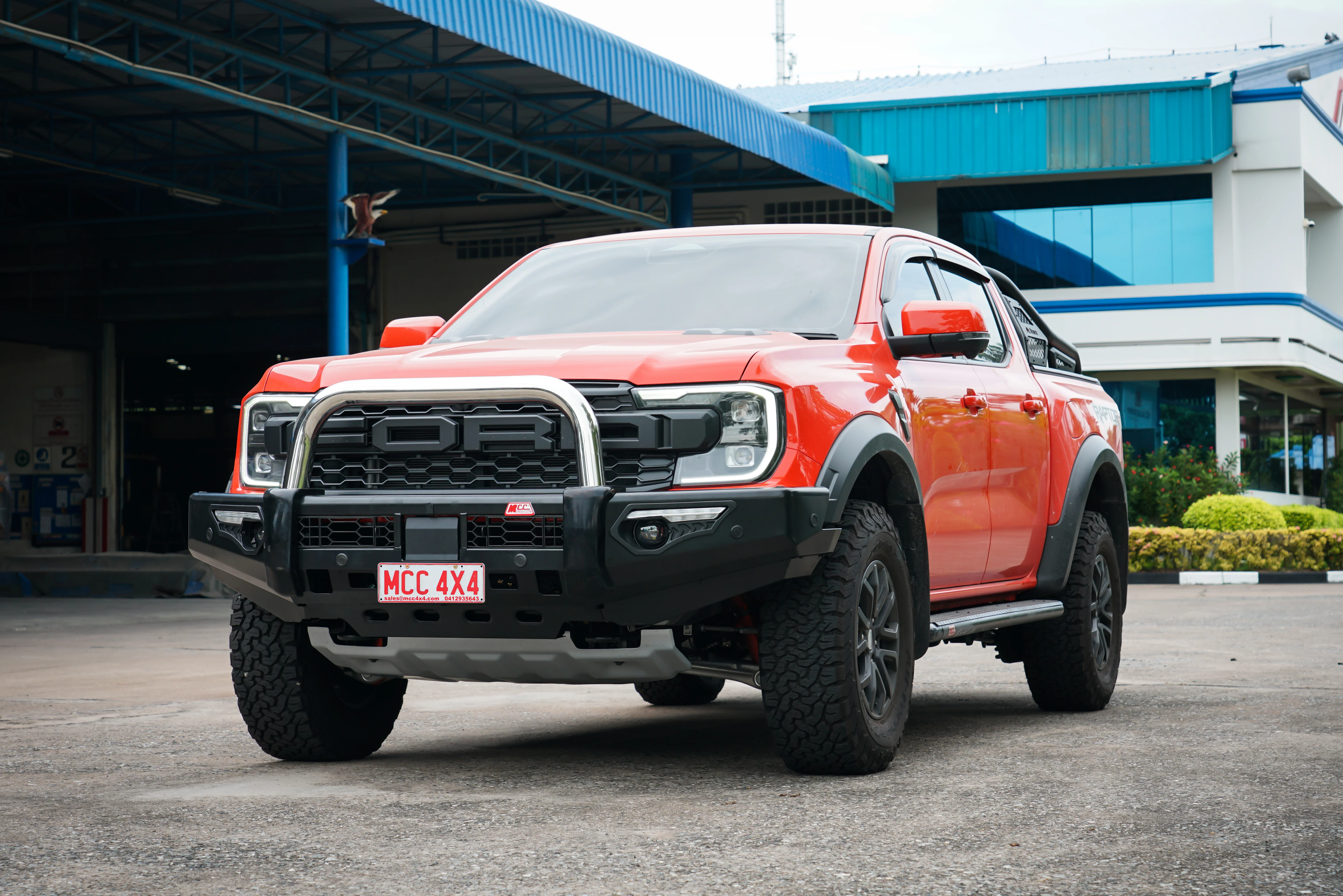 Next-Gen Ranger Raptor 2022-On - 808-01 Phoenix Bull Bar Single Stainless Loop Package - SKU MCC-05011-801SSL - Image 2