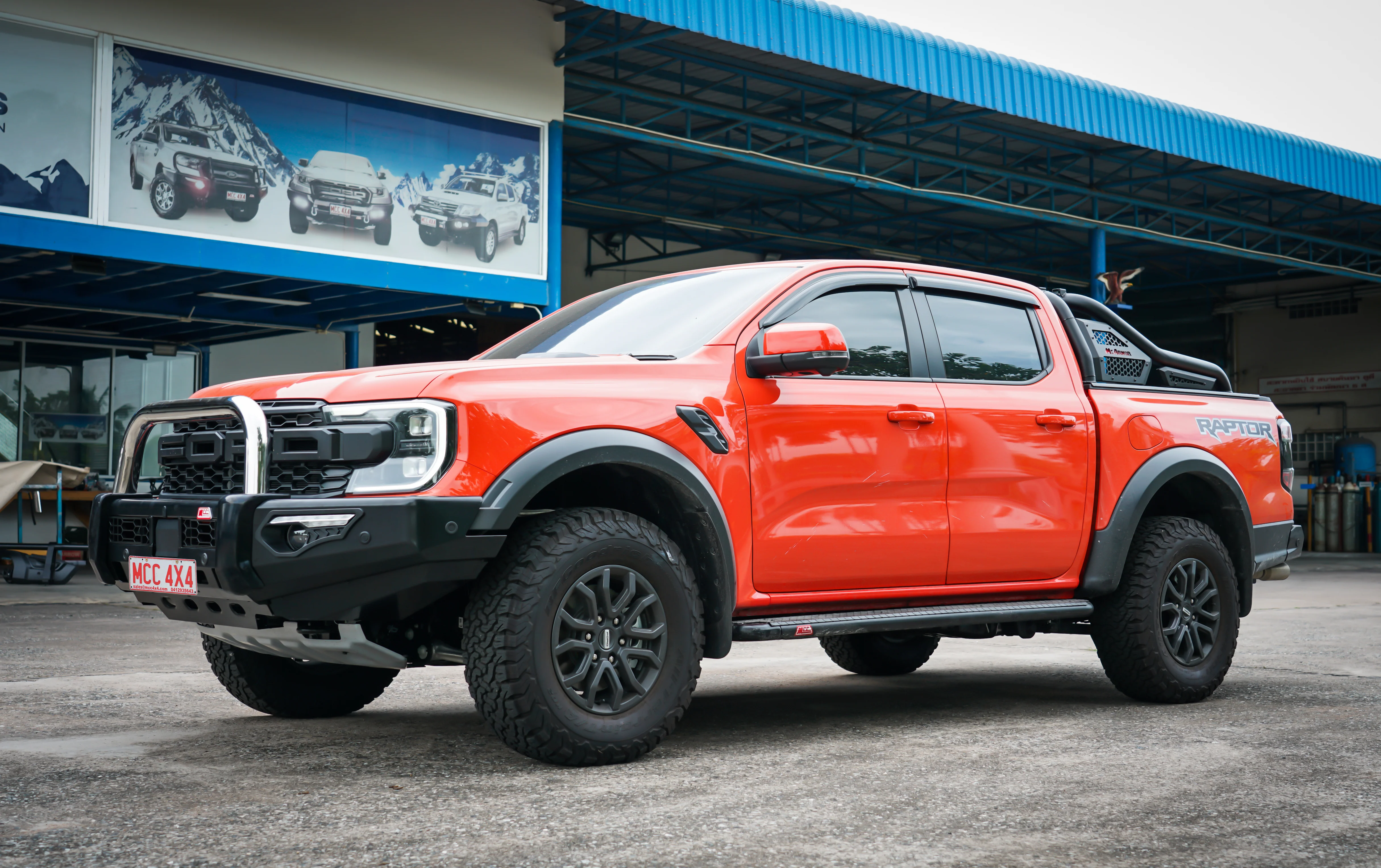 Next-Gen Ranger Raptor 2022-On - 808-01 Phoenix Bull Bar Single Stainless Loop Package - SKU MCC-05011-801SSL - Image 6