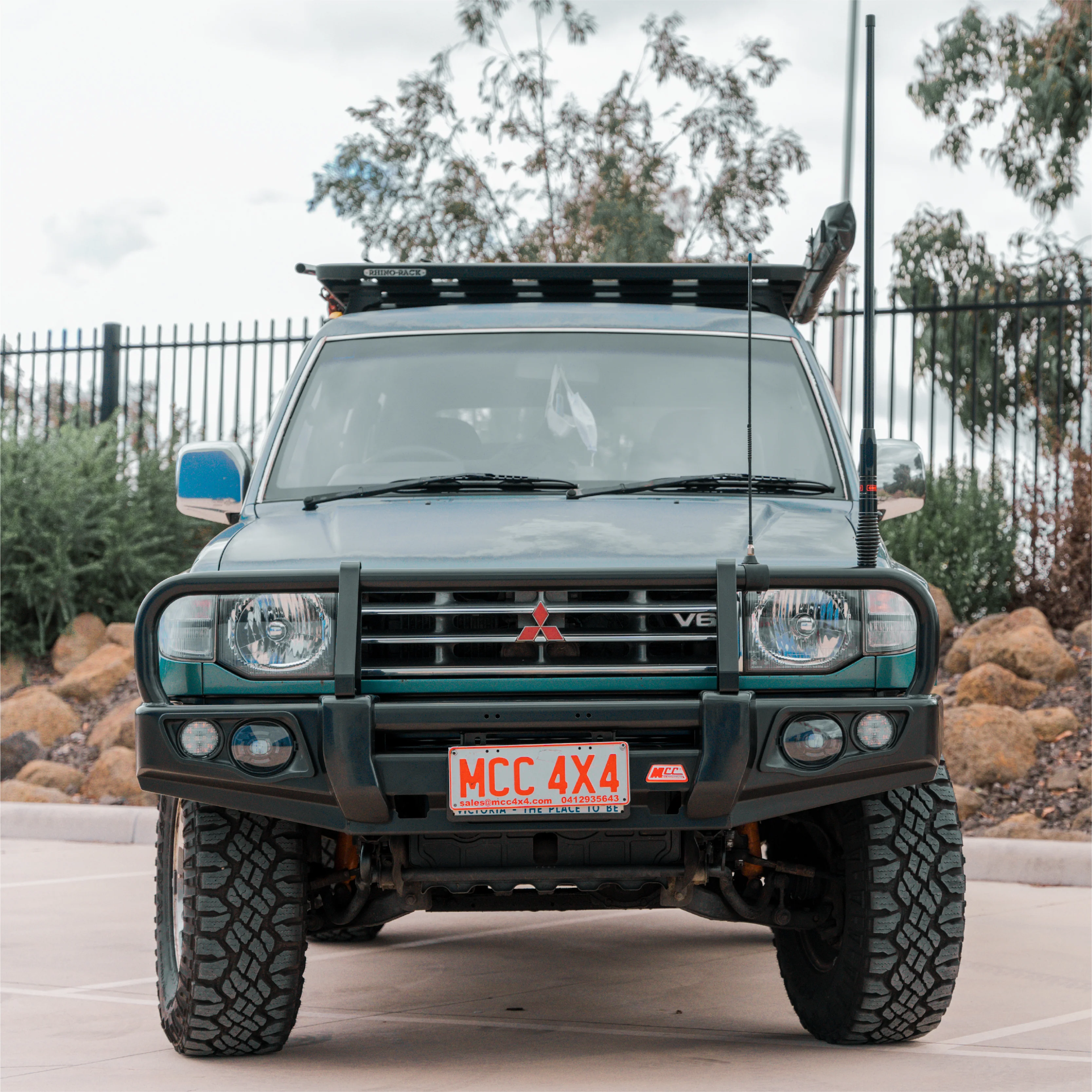 Pajero NH NL 1991-1999 707-02 Falcon Bull Bar Black A-Frame Package (No Foglight) - SKU MCC-02007-702 - Image 3