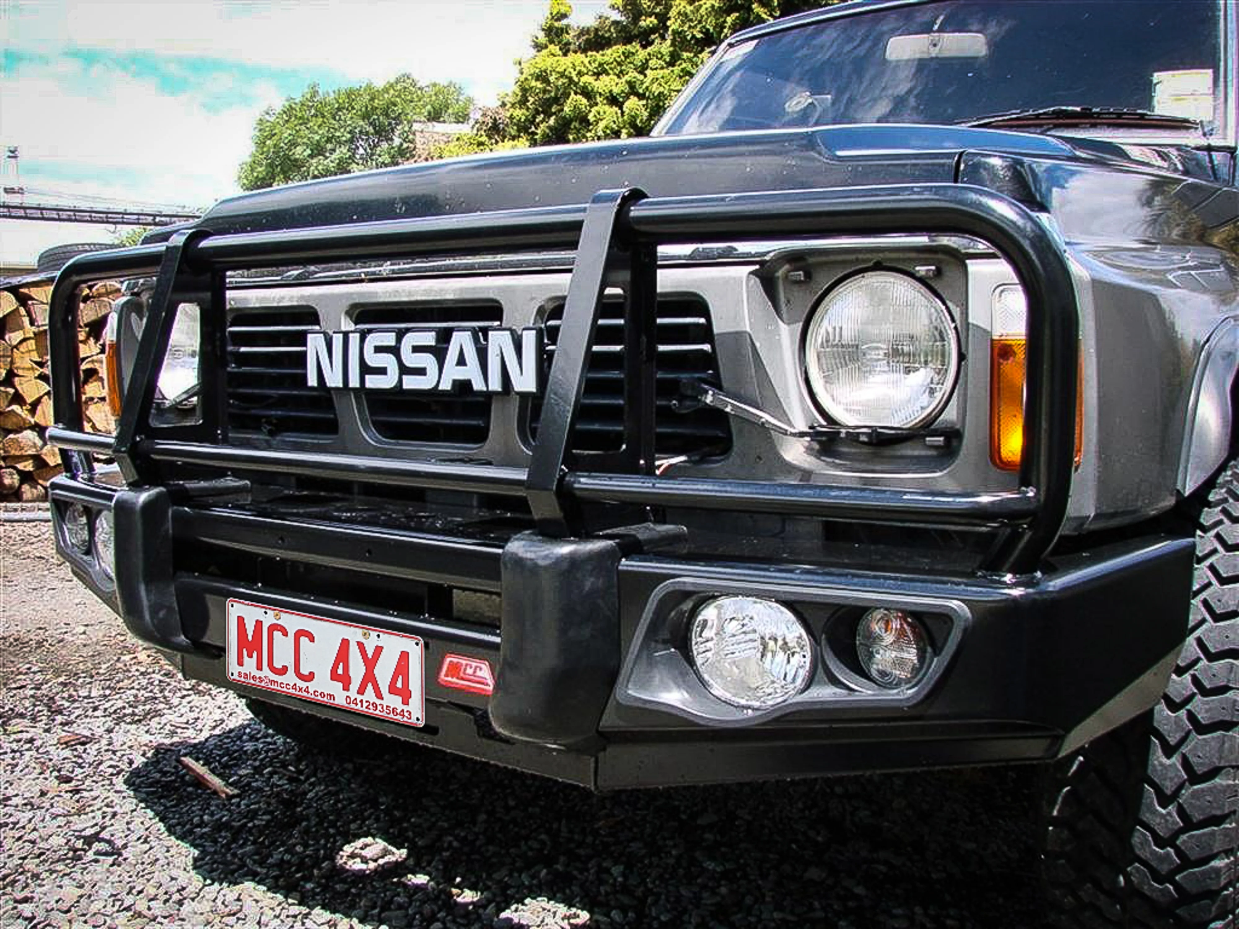 Patrol GQ (Wagon) 1987-1997 707-02 Falcon Bull Bar Black A-Frame Package (LED Foglight) - SKU MCC-03001-702FOG - Image 3