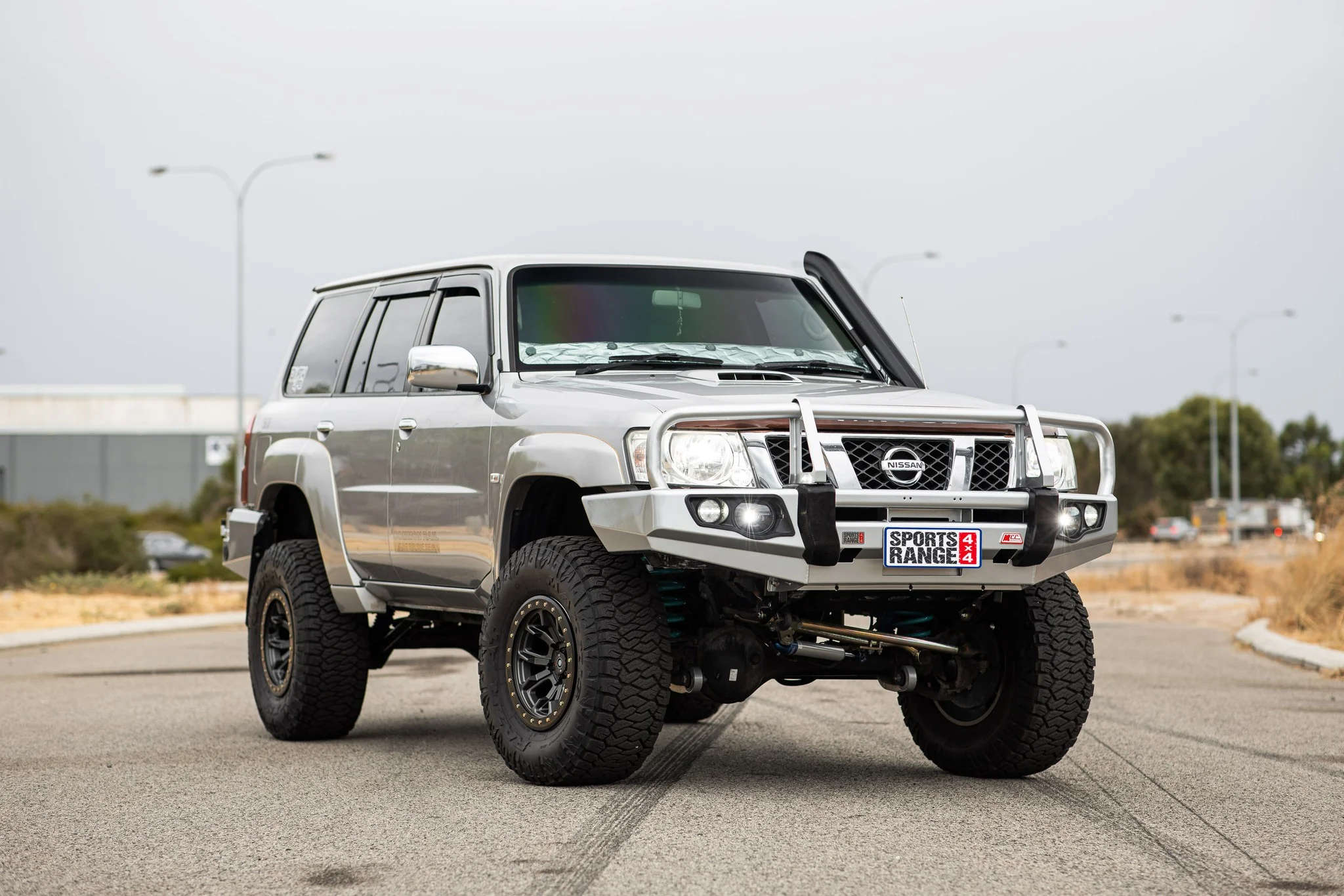 Patrol Y61 2005-2016 707-02 Falcon Bull Bar Black A-Frame Package (LED Foglight) - SKU MCC-03004-702FOGUP - Image 3