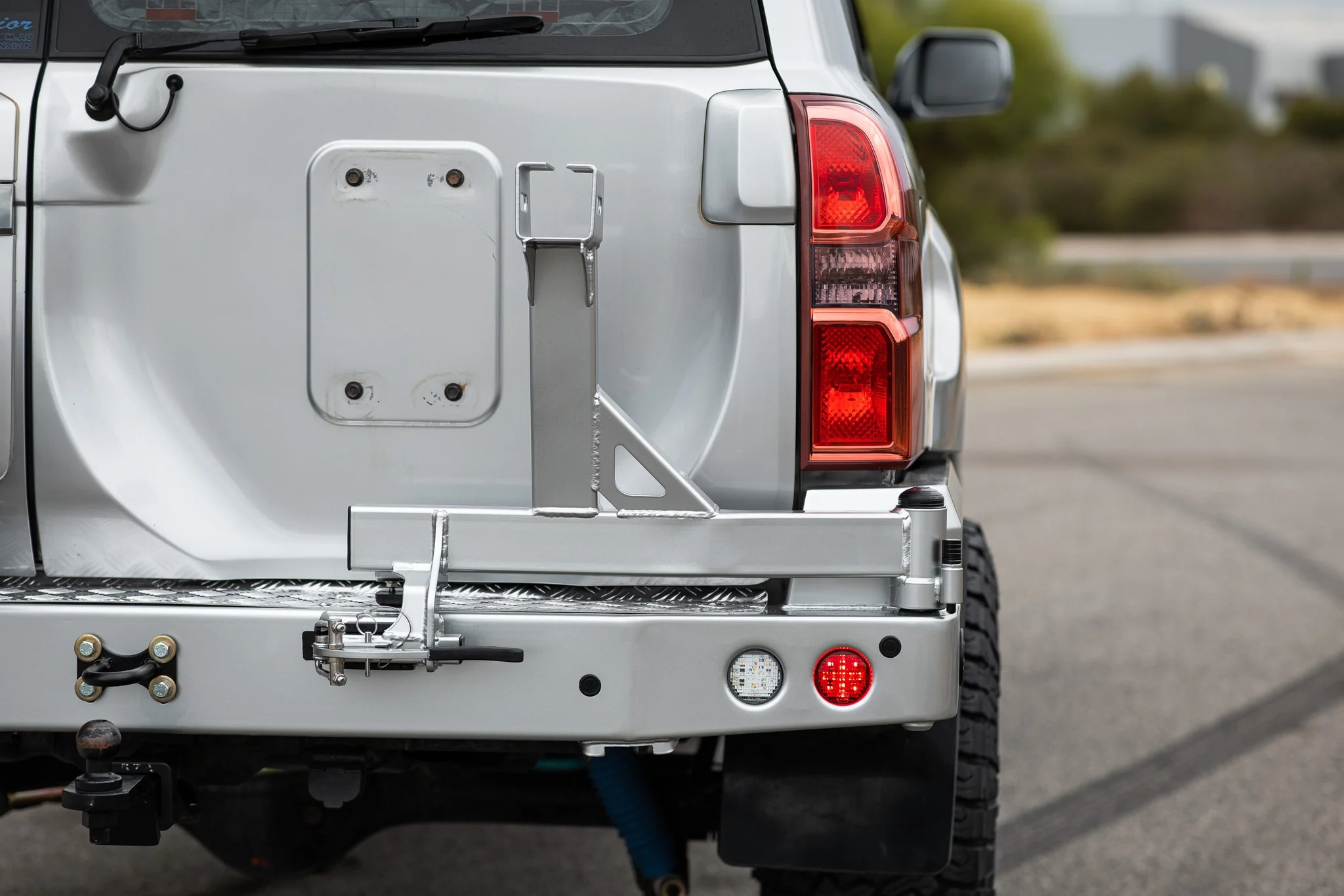 Patrol Y61 2005-2016 022-02 Rear Wheel Carrier Dual Wheels Carrier Package - SKU MCC-03004-202PK1 - Image 8